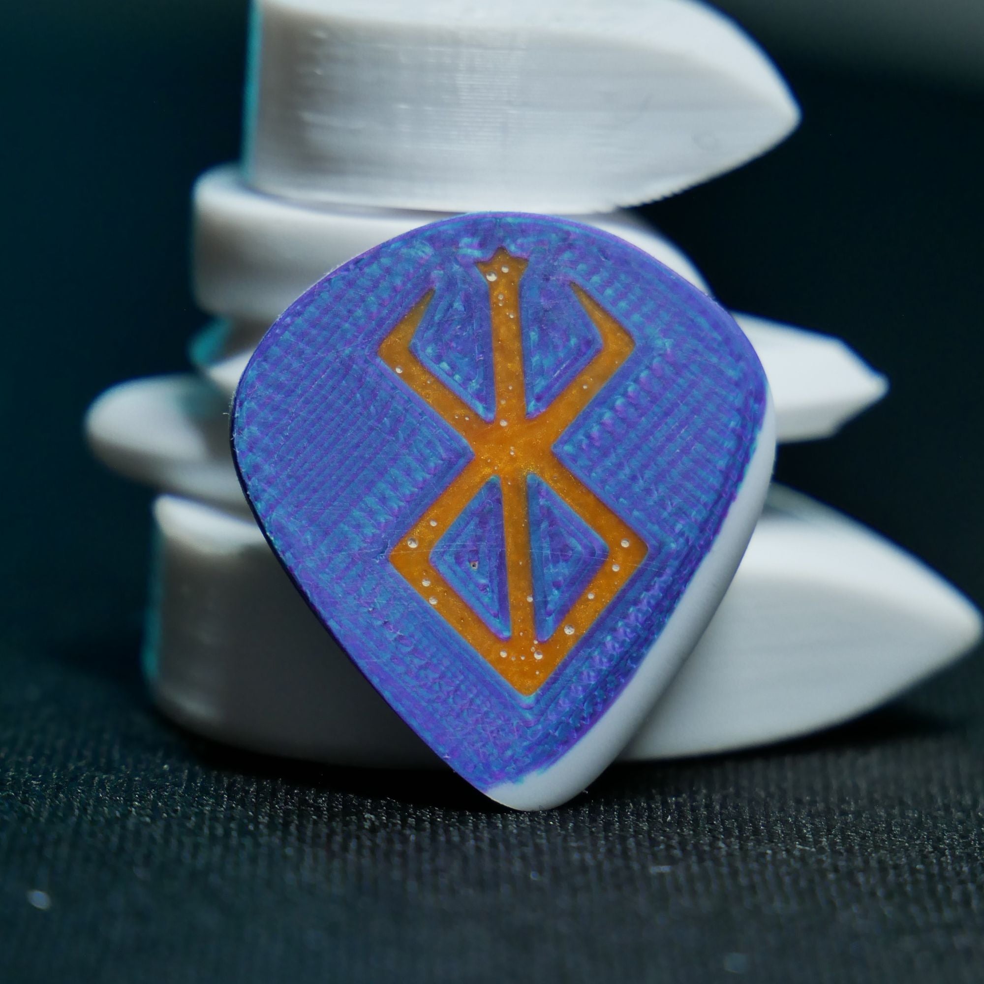 Opus Killik VALKORE™ - Berserker Orange Duality Handmade Guitar Pick - Ploutone