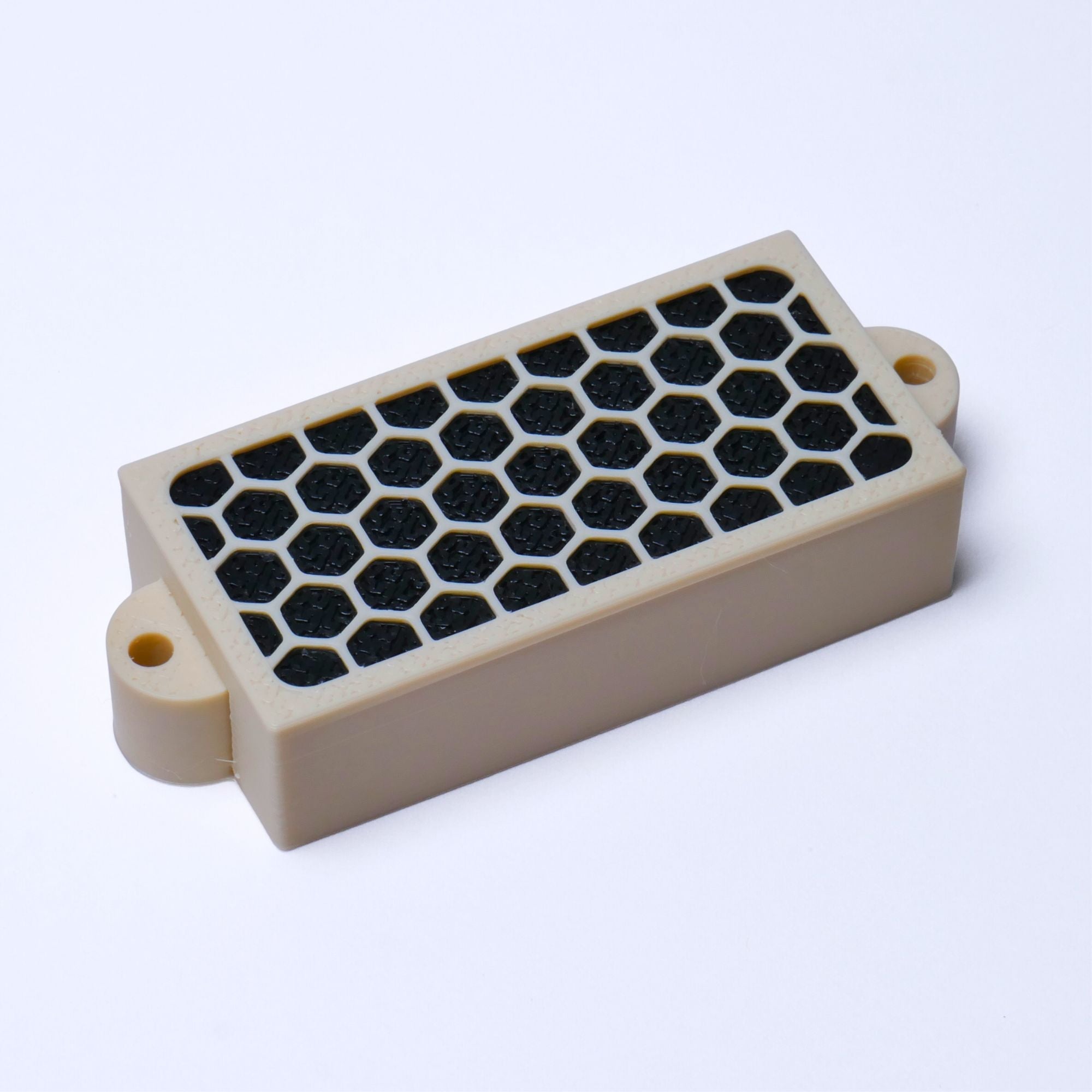 Custom Precision Bass Pickup Covers (No Holes) Set of 2 - Cream & Black Honeycomb - Ploutone