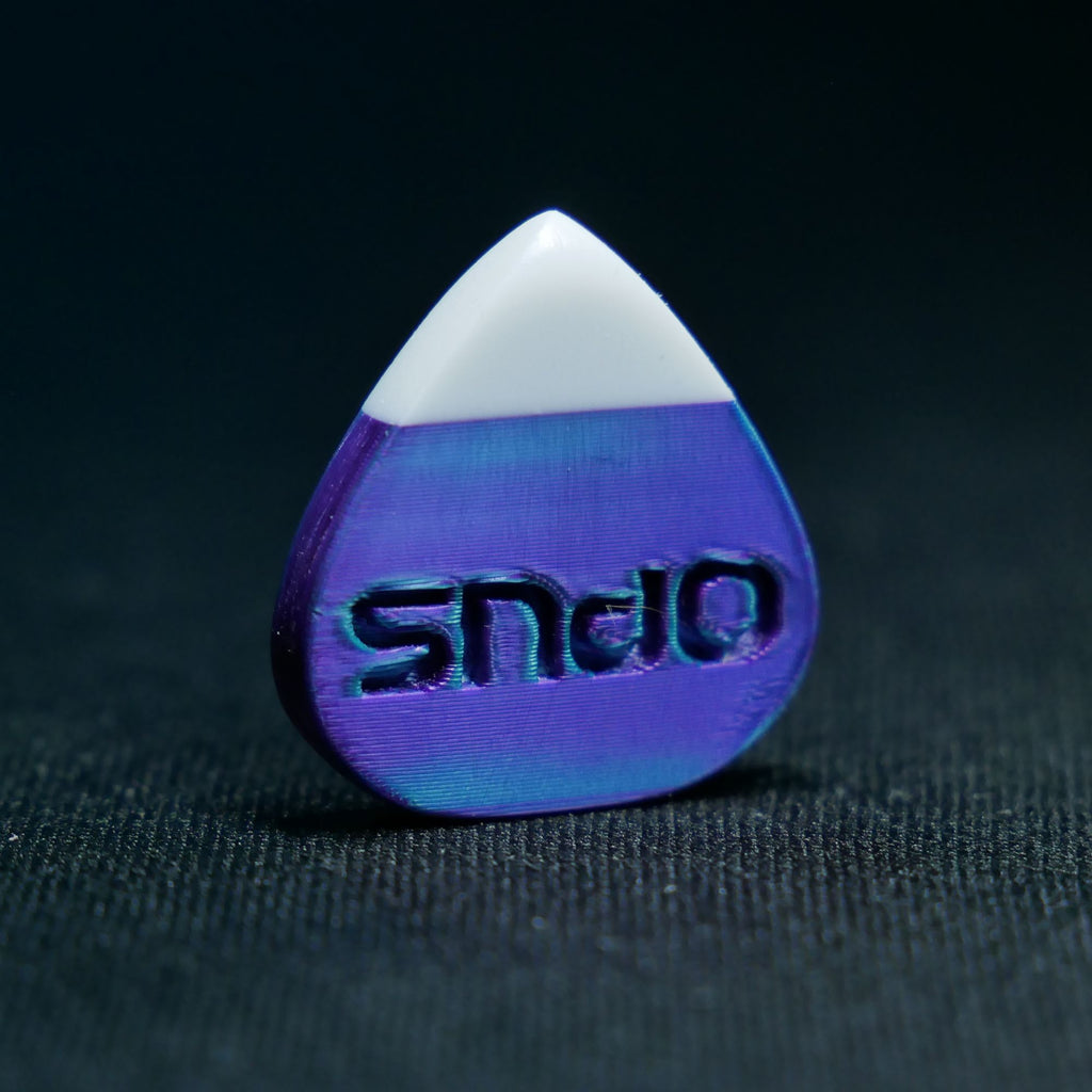 Opus Haggen VALKORE™ - Aurora Handmade Guitar Pick - Ploutone