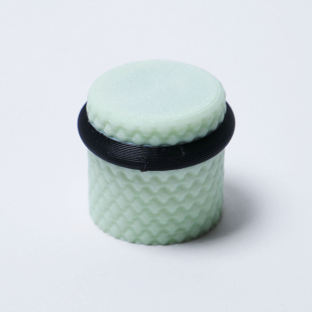 Halo Knurled Guitar Knobs, Two-Tone Control Knobs for Guitar and Bass - 18 Spline 6mm Pot Shaft Seafoam Green & Black - Ploutone