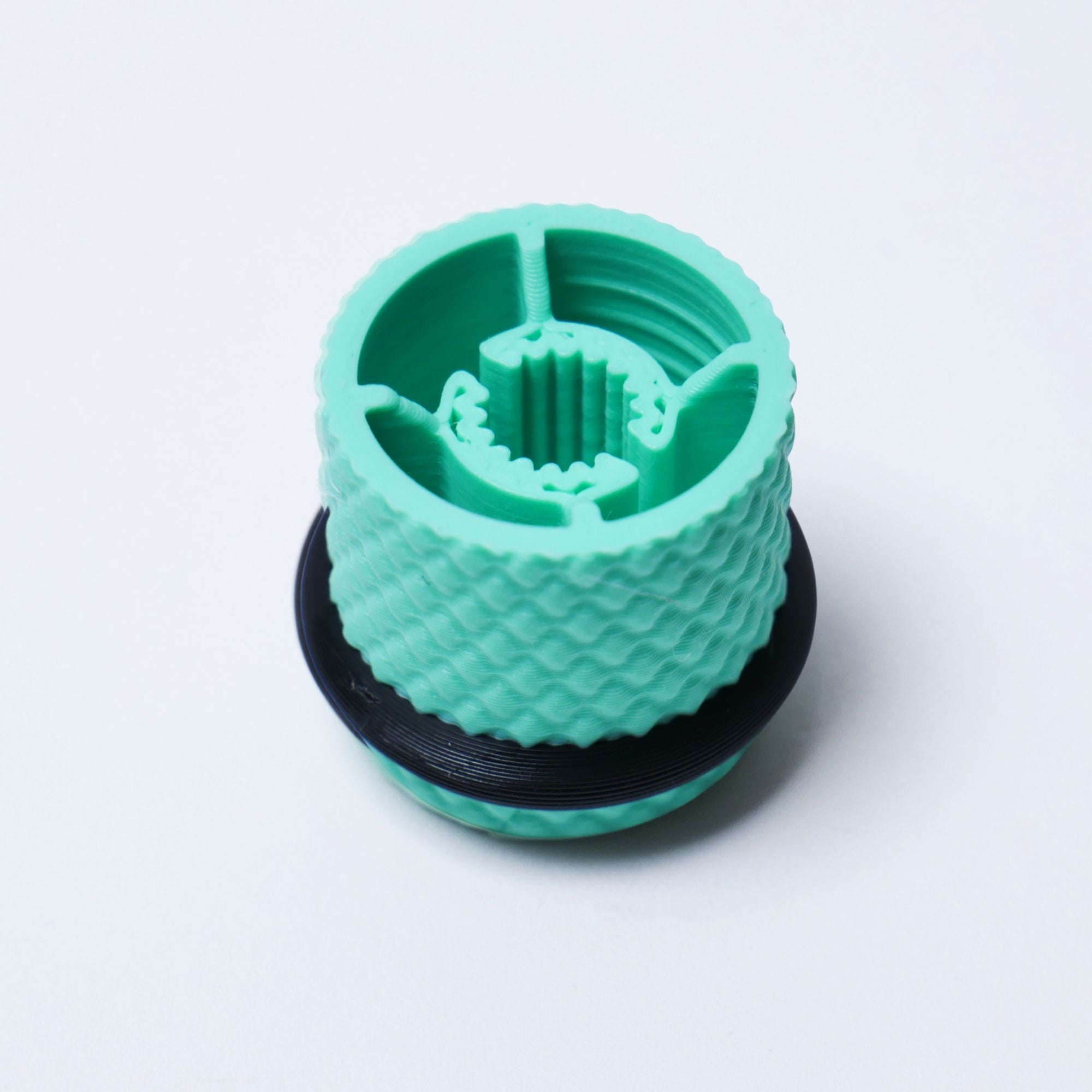 Halo Knurled Guitar Knobs, Two-Tone Control Knobs for Guitar and Bass - 18 Spline 6mm Pot Shaft - Ploutone
