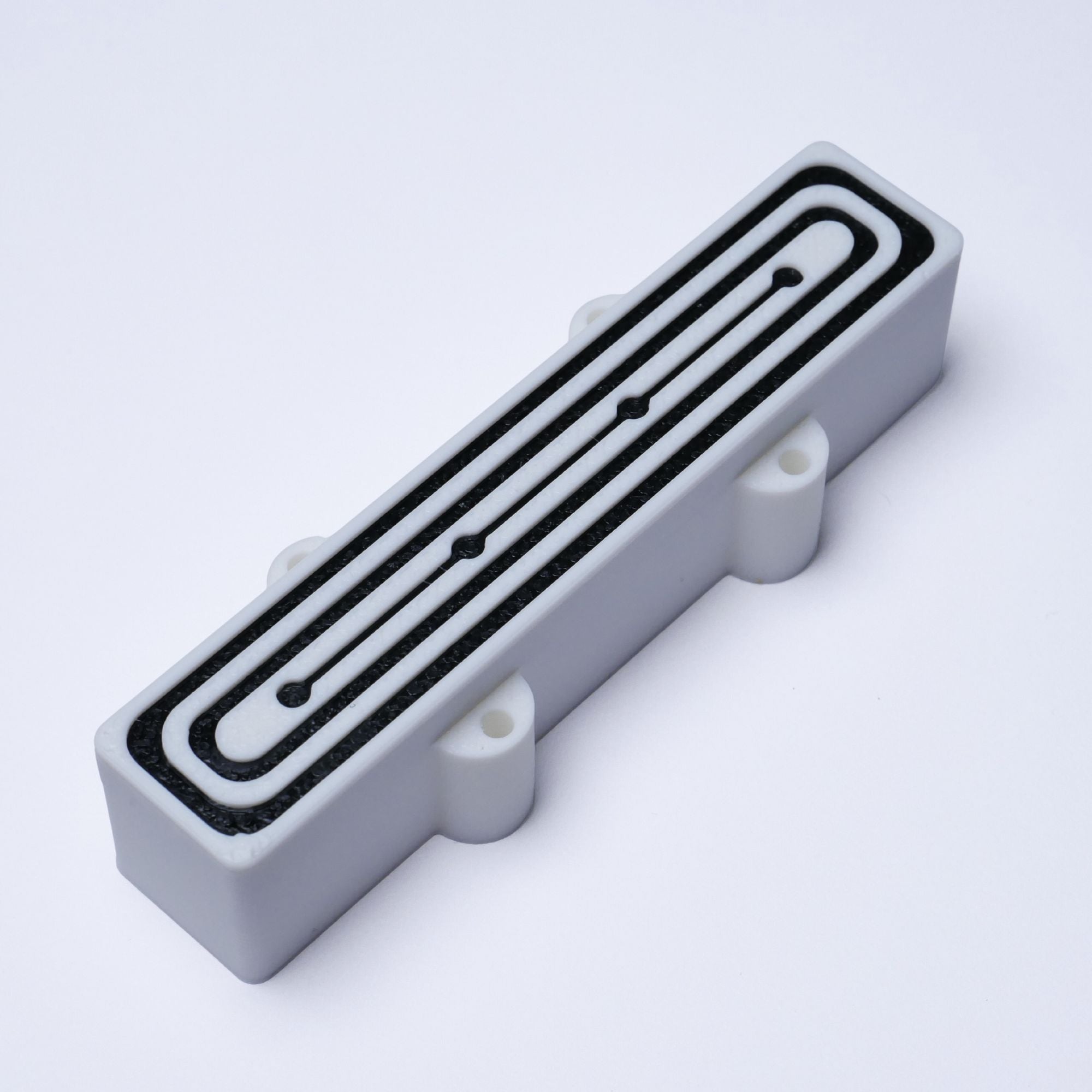 Custom 4-String Jazz Bass Pickup Covers (No Holes) Set of 2 - White & Black Deco - Ploutone