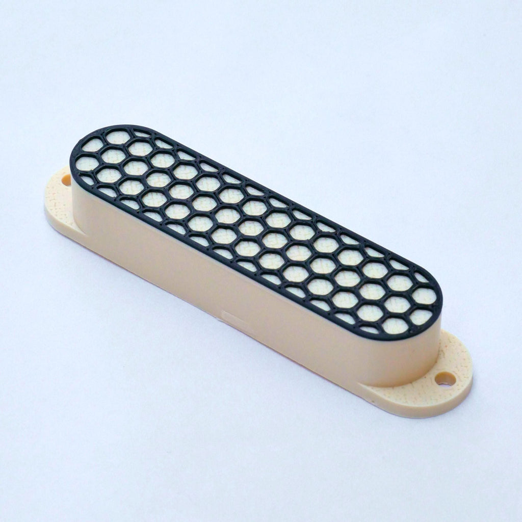 Custom Single Coil Pickup Covers (No Holes) Set of 3 - Black/ White Pickup Covers from Ploutone