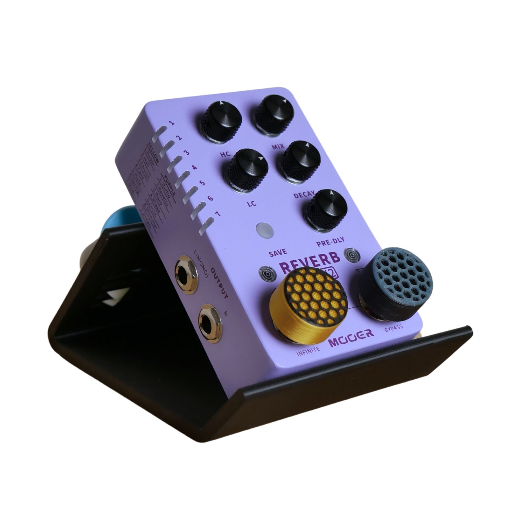 Opus Desktop Guitar Pedal Stand (45°)