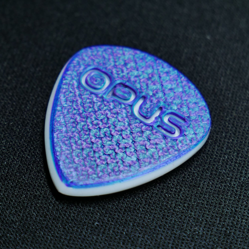 Opus Skalm VALKORE™ - Purple and Blue Quilted Handmade Guitar Pick - Ploutone