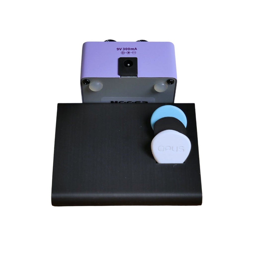 Opus Desktop Guitar Pedal Stand (45°) - Fits Universal Audio, Boss, Digitech, & More - Ploutone