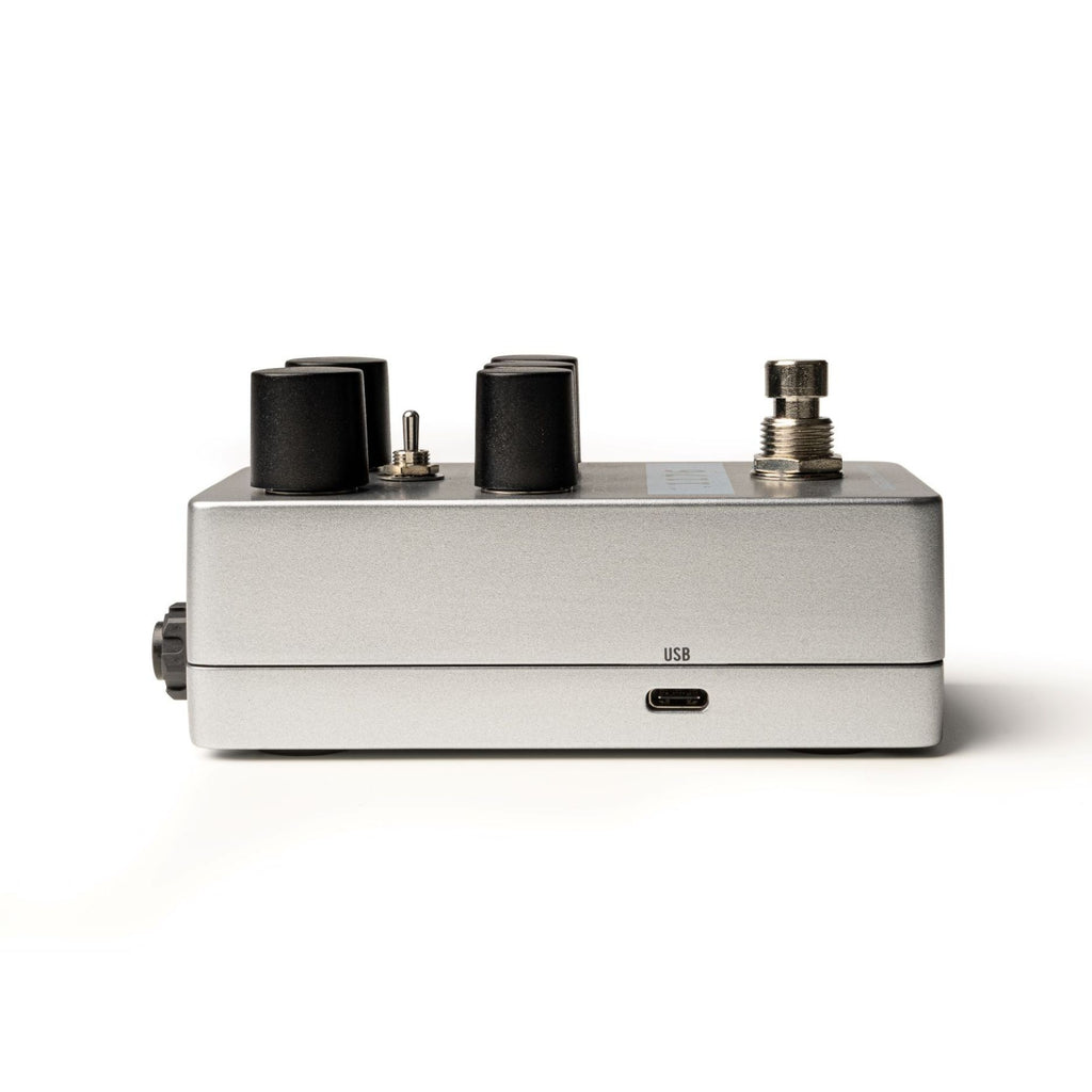 uad compressor pedal Universal Audio UAFX 1176 Studio Compressor Effects Pedal Silver 197881401757