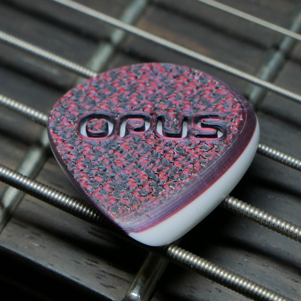 Opus Killik VALKORE™ - Magma Handmade Guitar Pick - Ploutone
