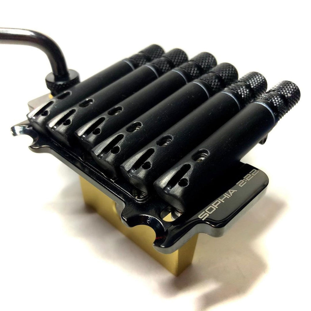 さいとぅ② Sophia 2:22 6-String Headless Tremolo Bridge | Ploutone