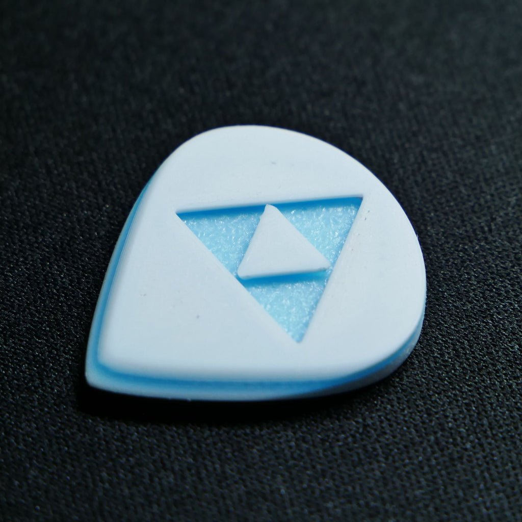 Opus Jari VALKORE™ - Triforce Glow in the Dark Handmade Guitar Pick - Ploutone