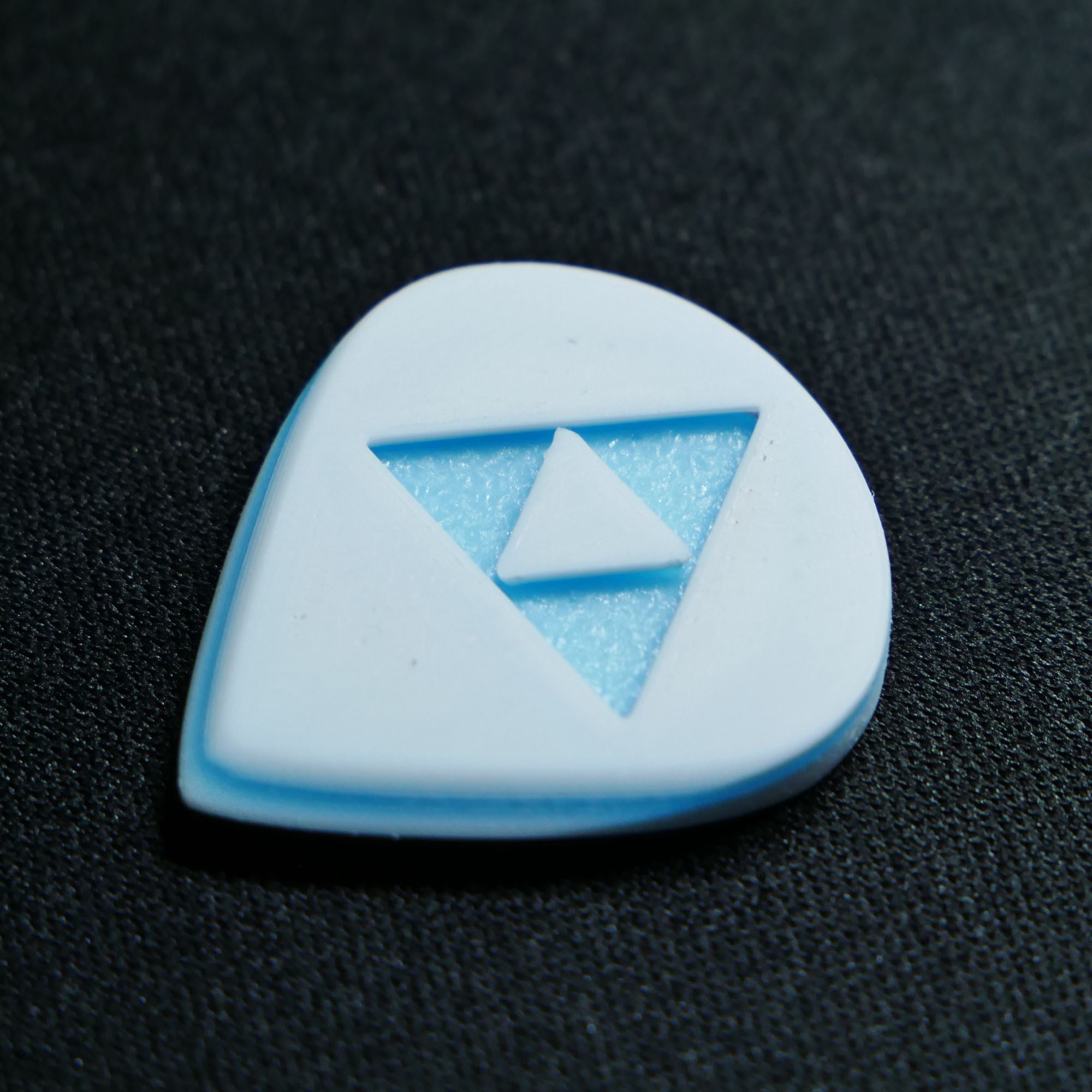 Opus Jari VALKORE™ - Triforce Glow in the Dark Handmade Guitar Pick - Ploutone