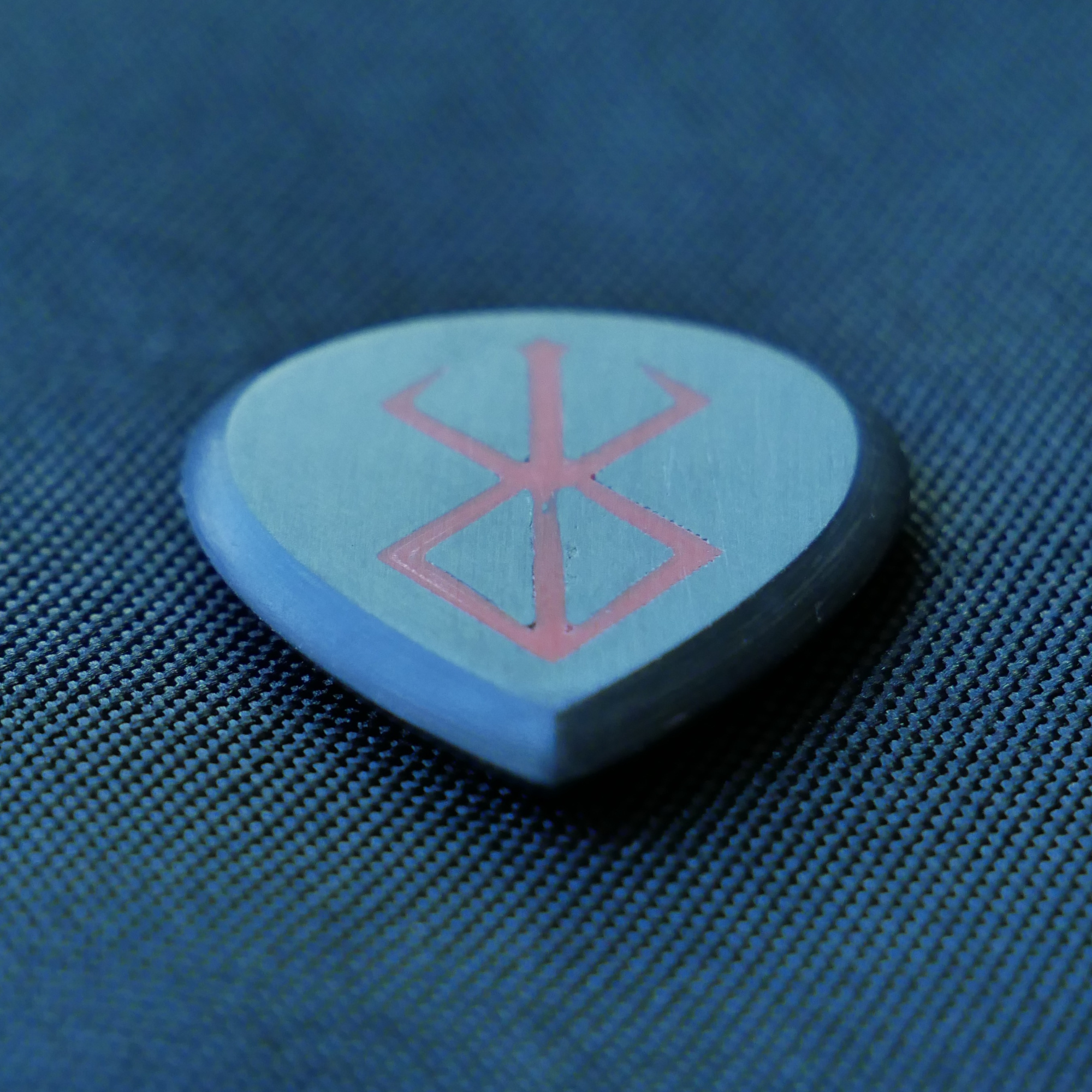 Opus Magnus Onyx VALKORE™ - Bloodborne Berserker Handmade Guitar Pick - Ploutone