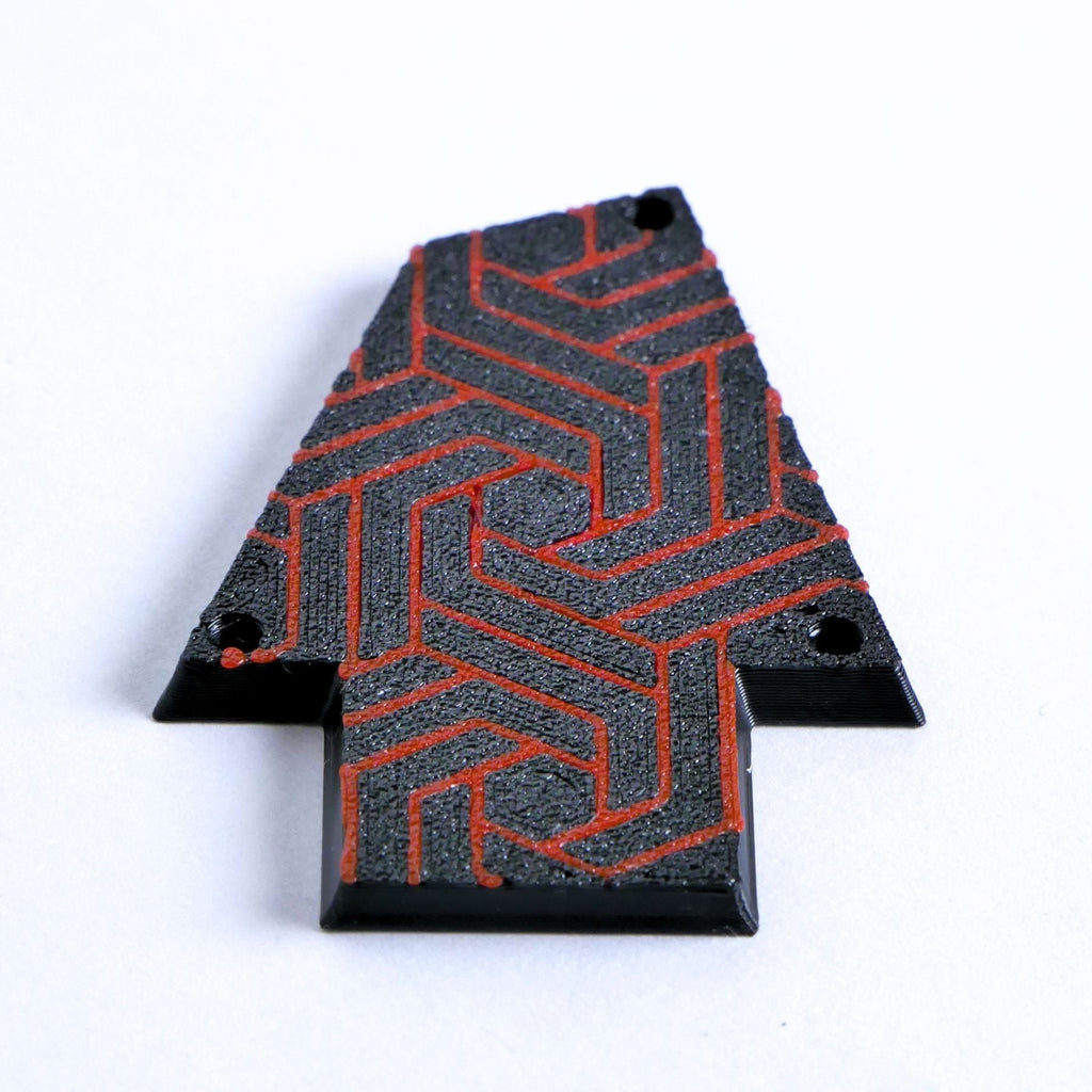 Custom Ibanez Truss Rod Cover for RG & JEM – Fractal Flow (Red & Black) - Ploutone