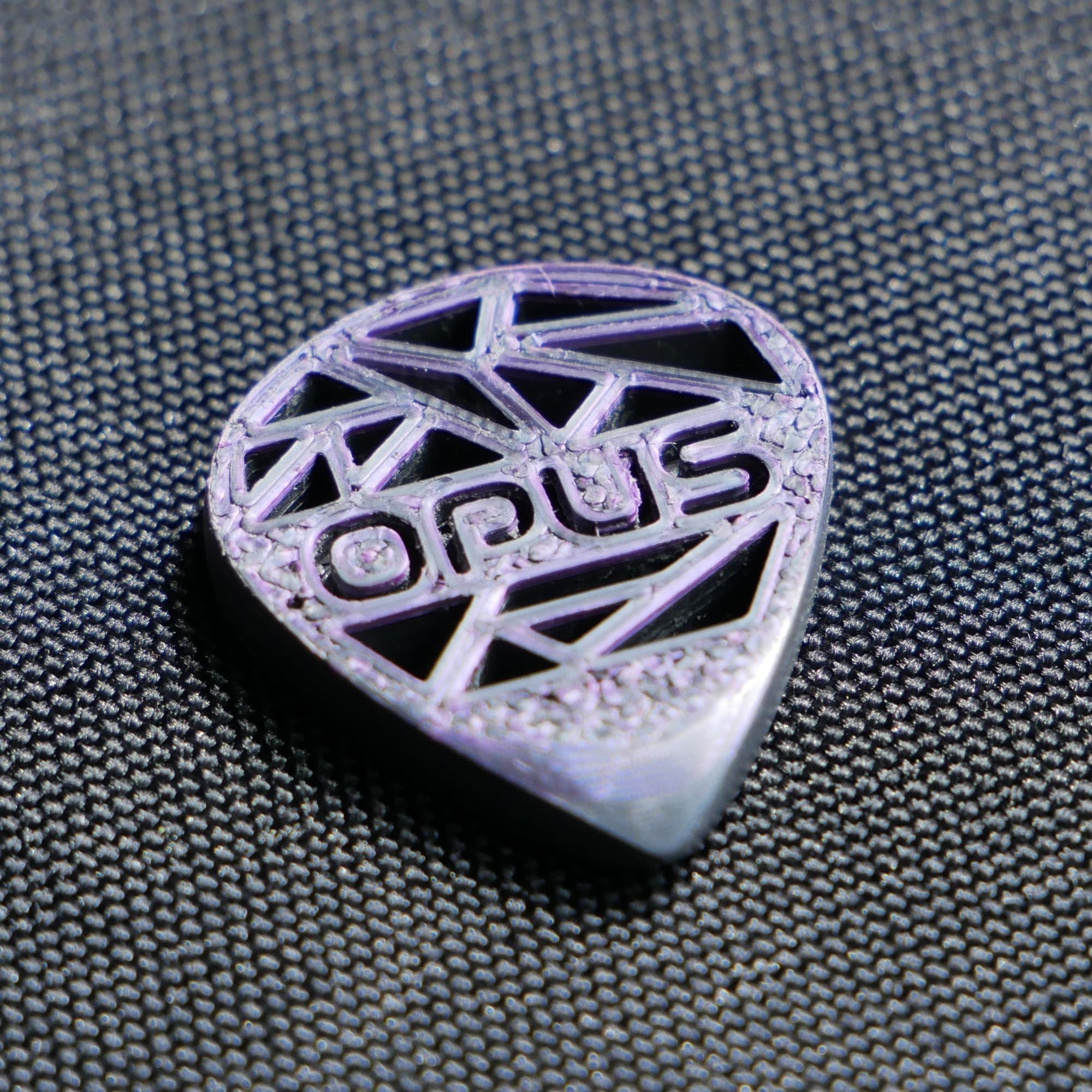 Opus Baldur Onyx VALKORE™ - Amethyst Series Handmade Guitar Pick - Ploutone