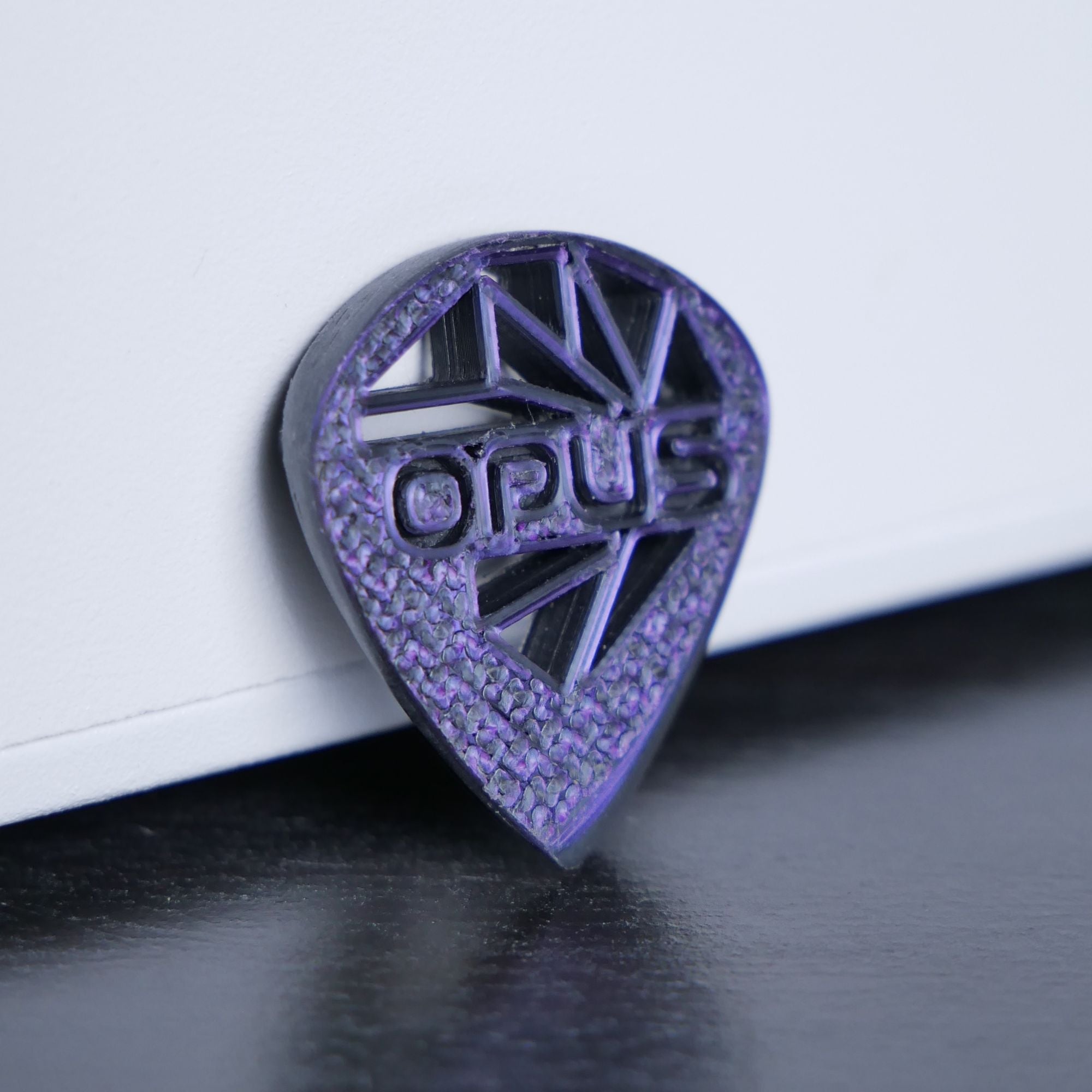 Opus Killik Onyx VALKORE™ - Amethyst Series Handmade Guitar Pick - Ploutone