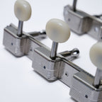 3-On-A-Plate Open-Gear Tuners 3+3 (Nickel / White) – Vintage 9mm Holes Tuning Machine Heads from Ploutone