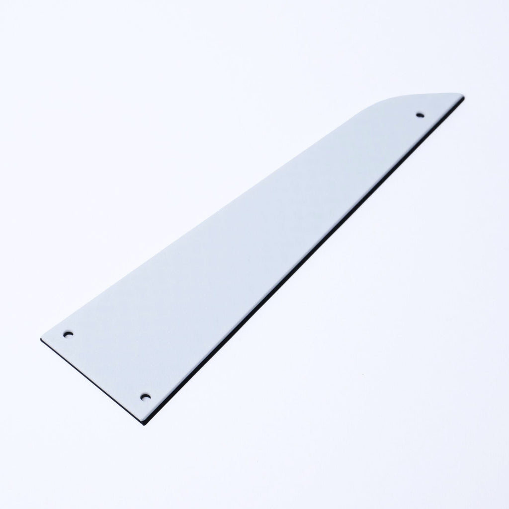Custom Rickenbacker Truss Rod Cover - White Guitar Fittings & Parts from Ploutone