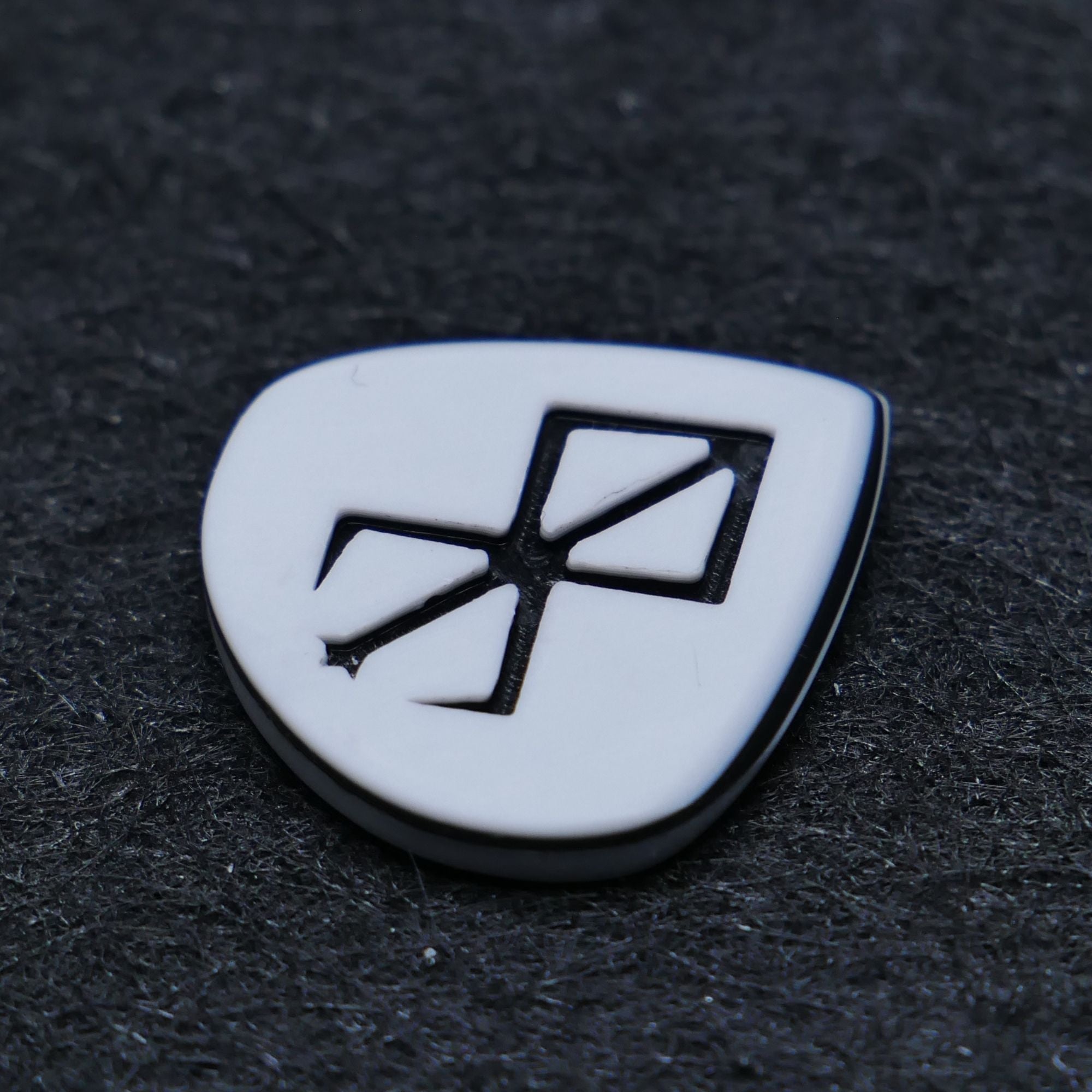 Opus Loki VALKORE™ - Black Berserker Guitar Pick - Ploutone