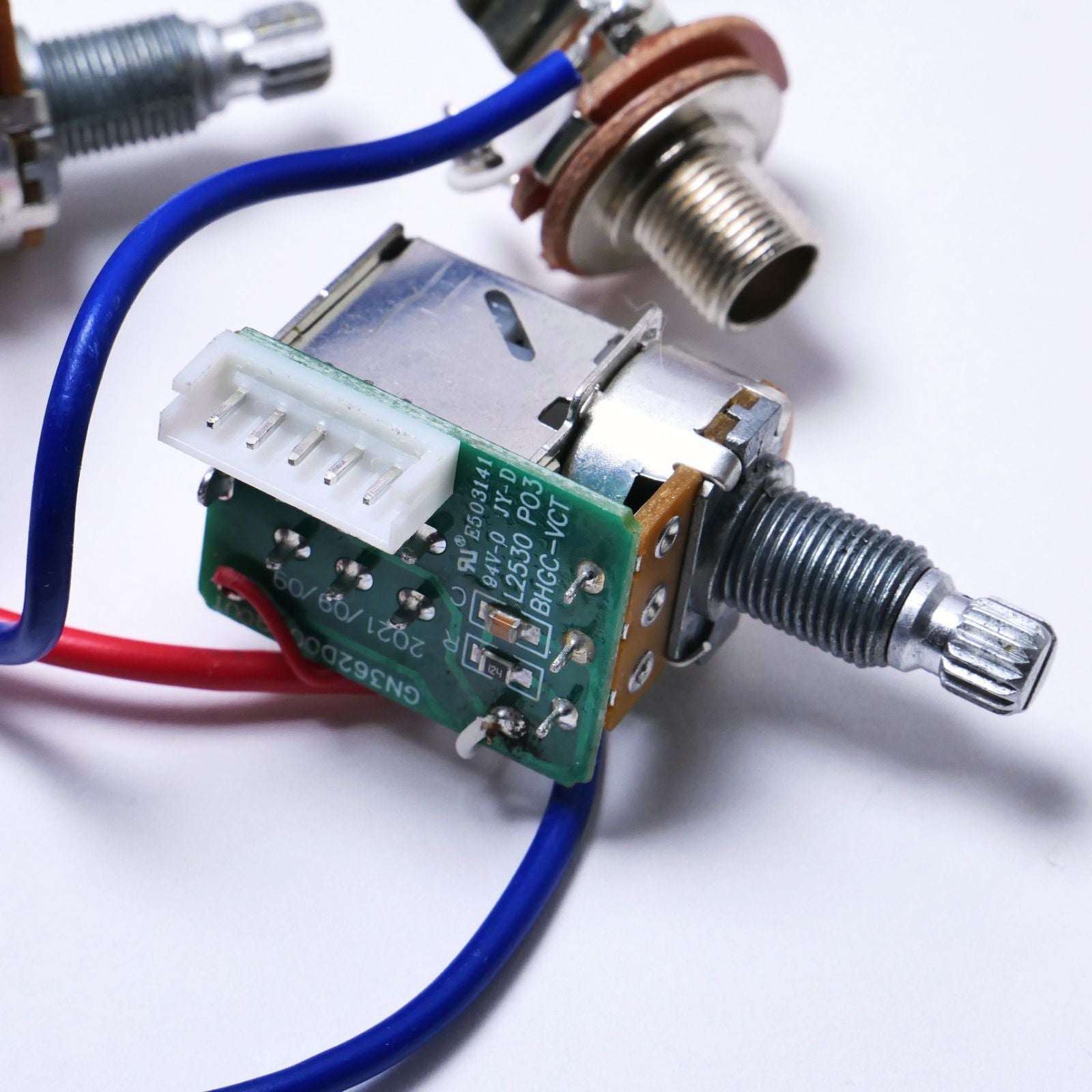 Epiphone Premium Wiring Harness – Compatible with Les Paul, SG, ES-335, ProBucker Pickups, Push/Pull Coil Split A500k/B500k Pots - Ploutone