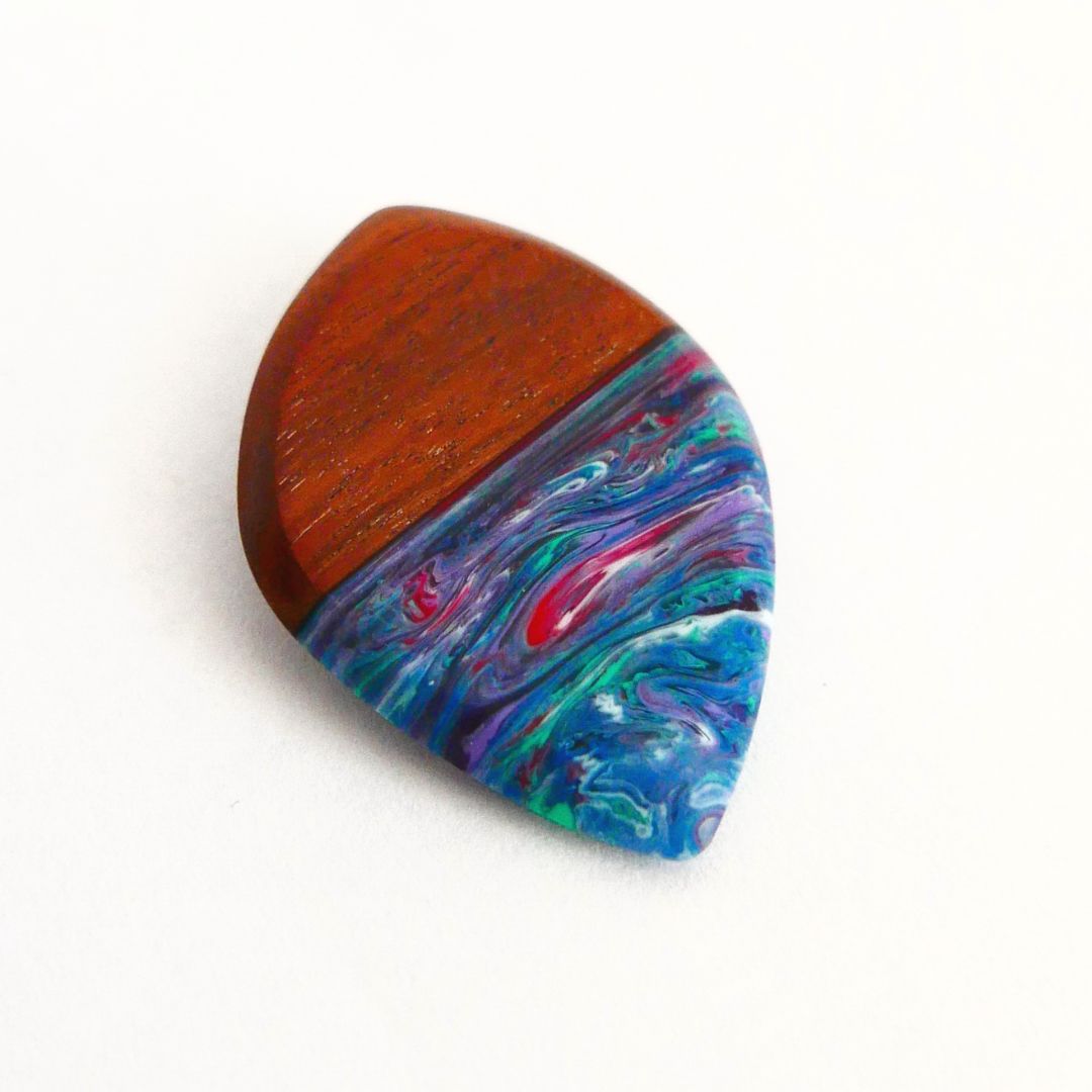 GT Plectrums USA Handmade Hybrid Wood & Resin Guitar Pick 3.5mm - Ploutone