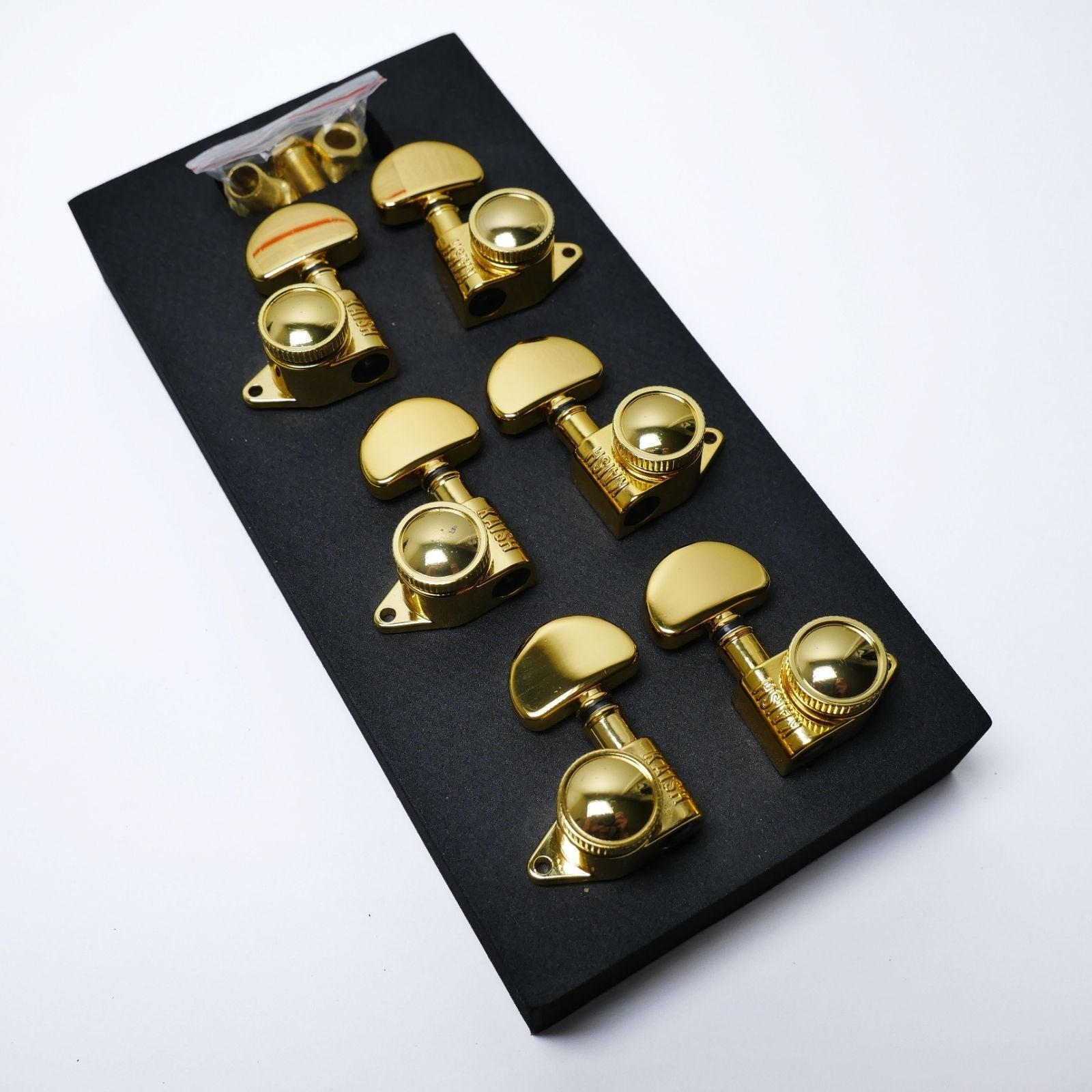 Locking Tuners 3+3 Keystone (Gold) – 21:1 Ratio – 90° Screw Mount – Fits 10mm (25/64") Holes Tuning Machine Heads from Ploutone