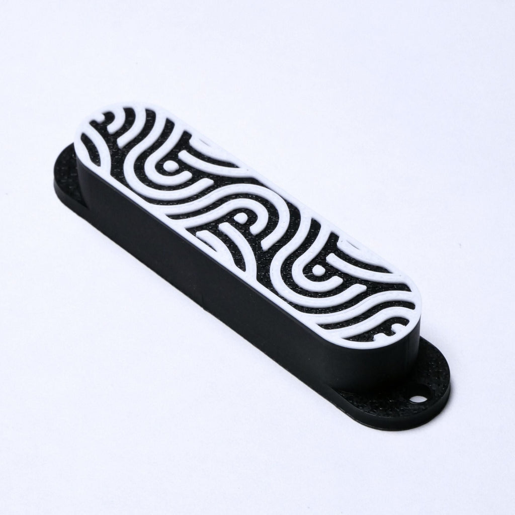 Custom Single Coil Pickup Covers (No Holes) Set of 3 - White/ Black Pickup Covers from Ploutone