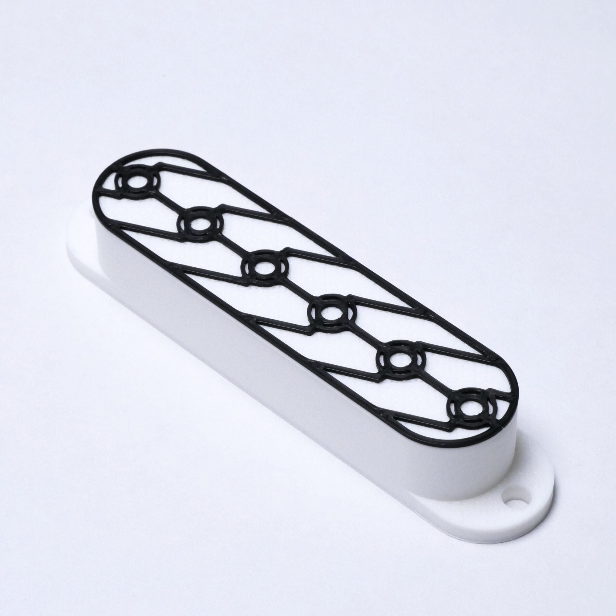 Custom Single Coil Strat Pickup Covers (No Holes) Set of 3 - White/ Black Interlink - Ploutone