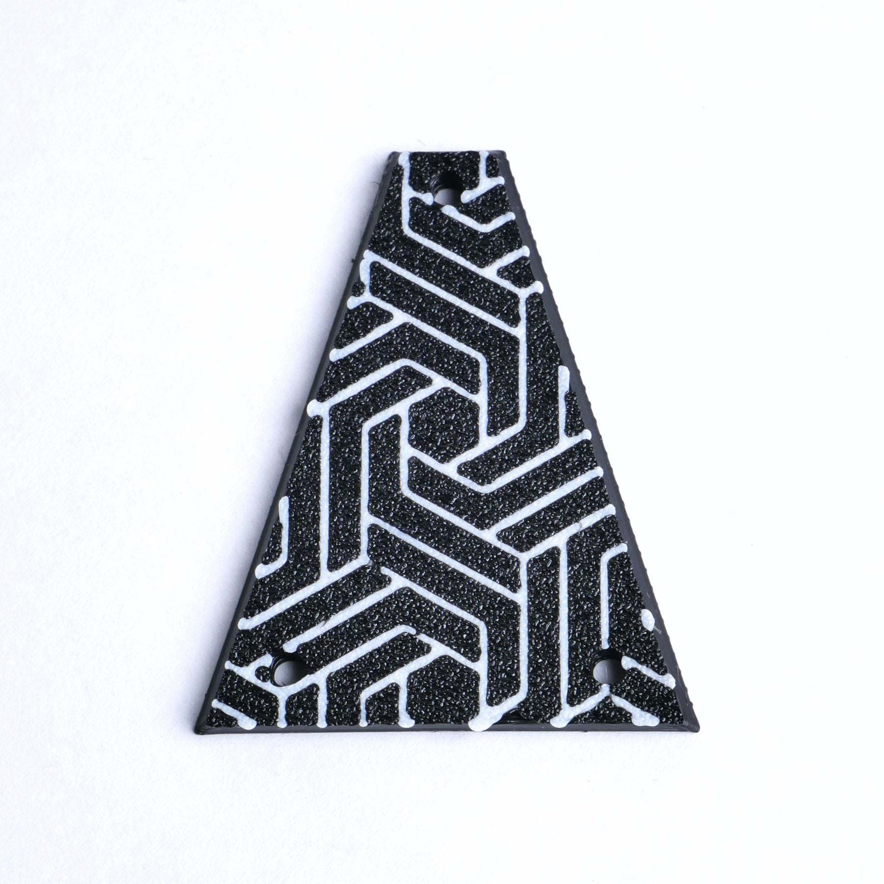 Custom Jackson/ Charvel Truss Rod Cover – "Fractal Flow" (Black & White) - Ploutone