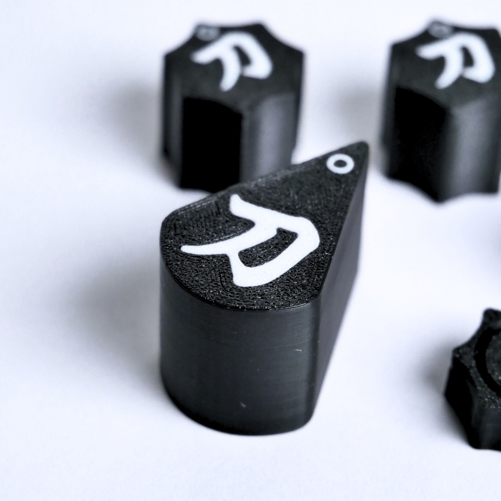 Custom Boss Katana Knobs – Black Fluted (Full Sets for 50, 100, Artist) - Ploutone