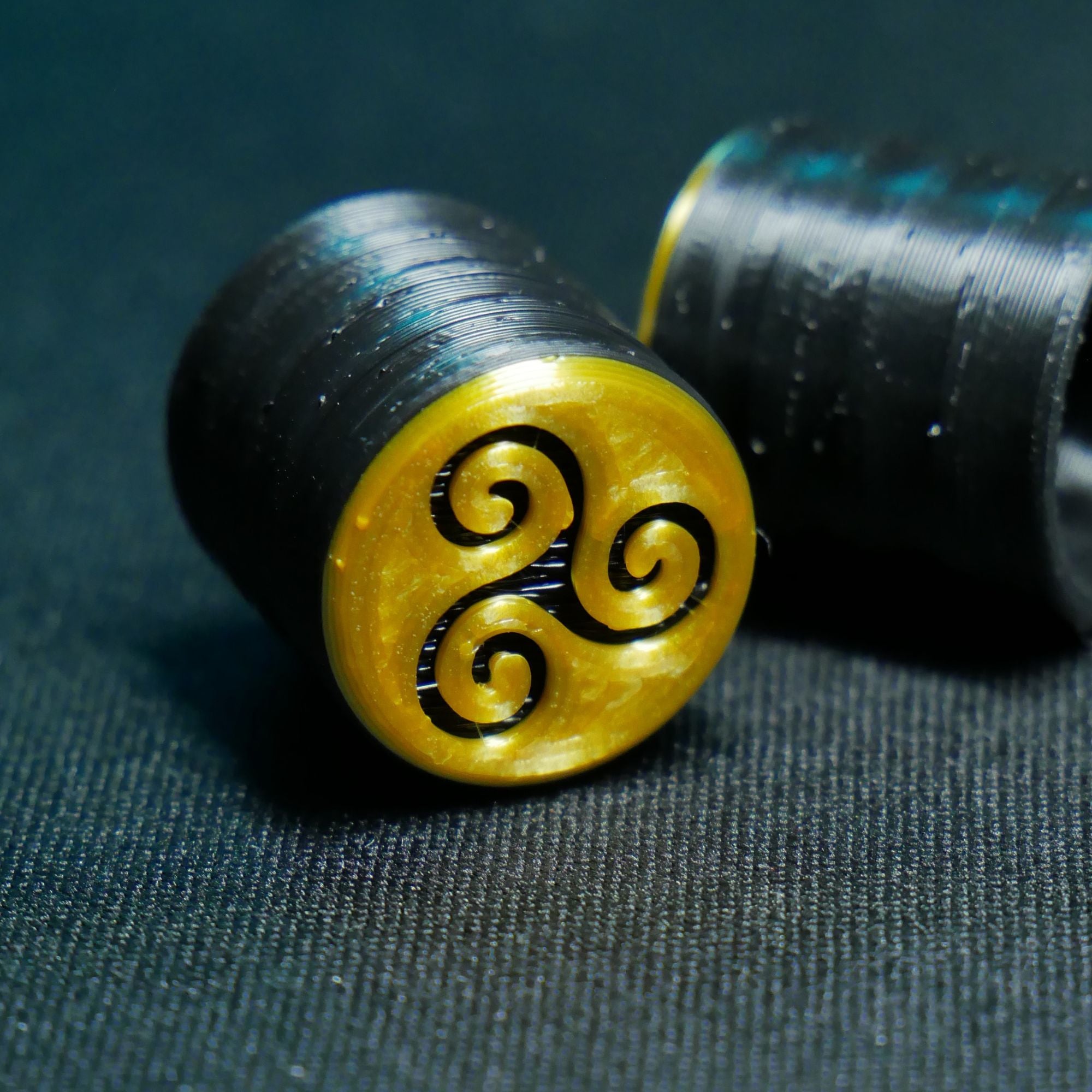 Opus Guitar Knobs - Gold and Black Triskele Sigil - Ploutone