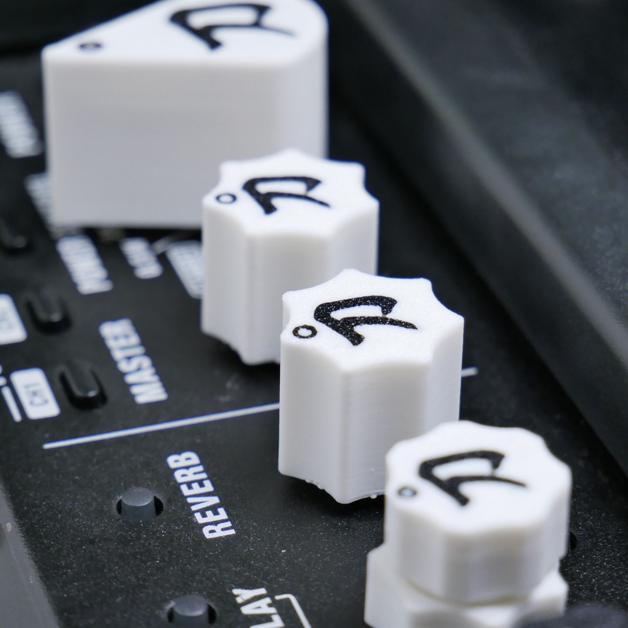 Custom Boss Katana Knobs – White Fluted (Full Sets for 50, 100, Artist) - Ploutone