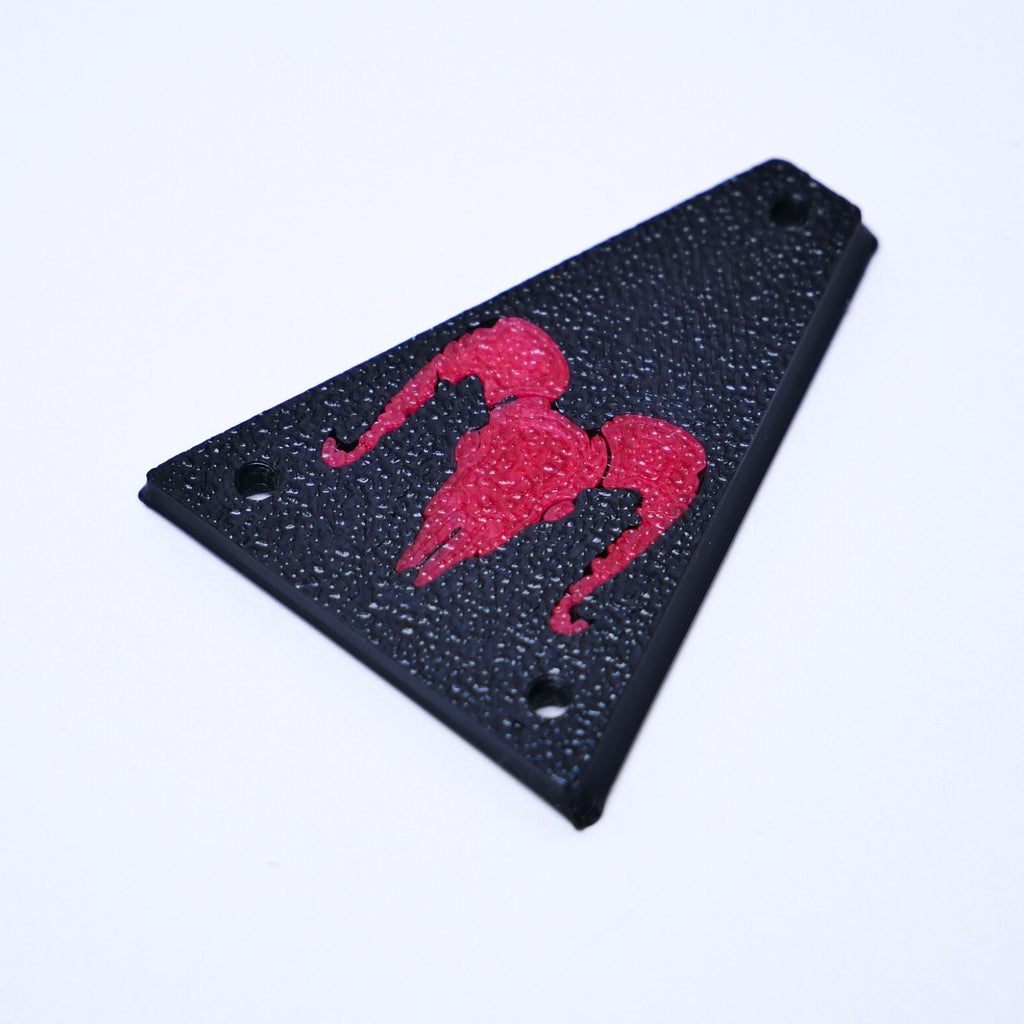 Glow in the Dark Jackson/ Charvel Truss Rod Cover Rams Skull - Ploutone