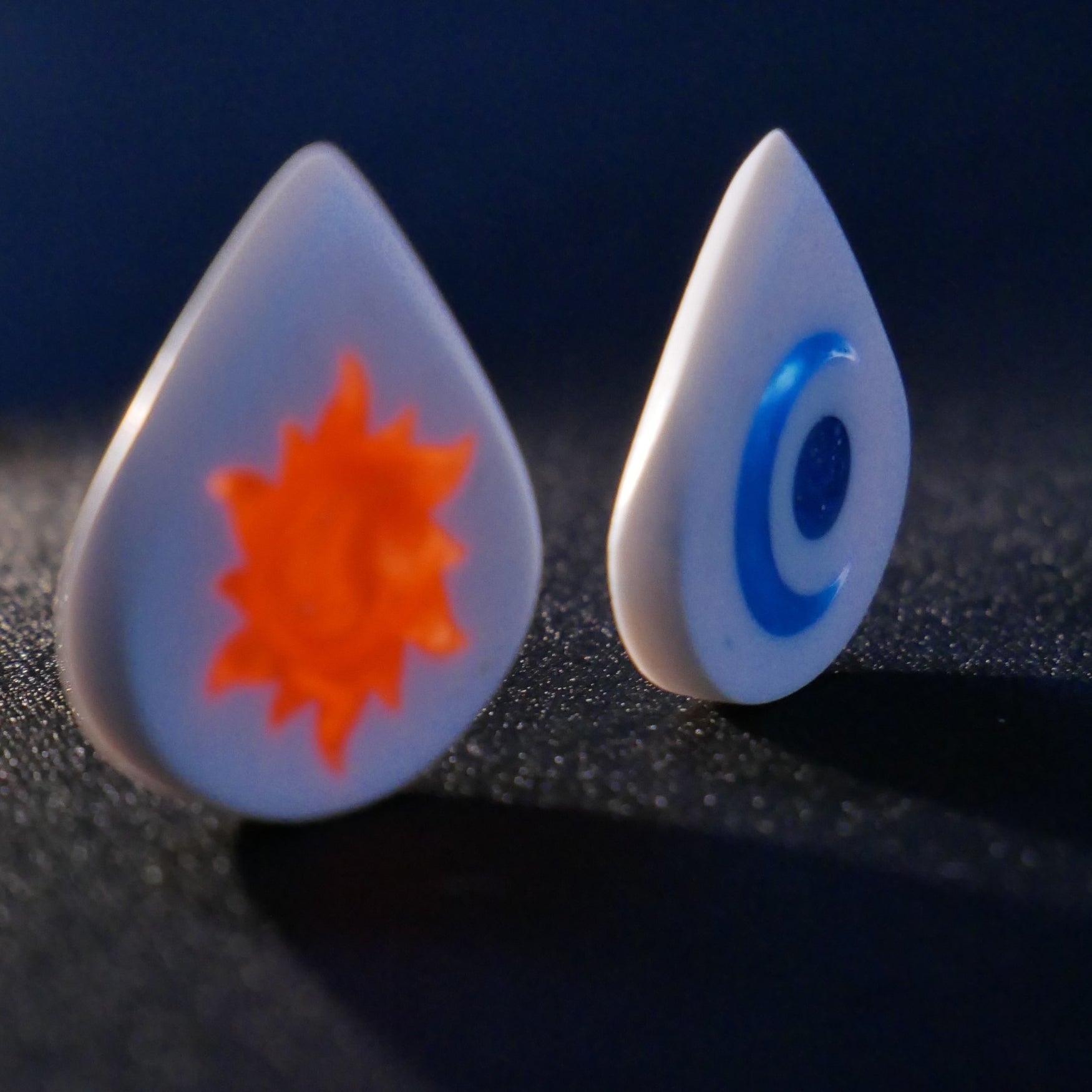 Opus Loki VALKORE™ - Lunar Handmade Guitar Pick Lunar & Solar Set - Ploutone