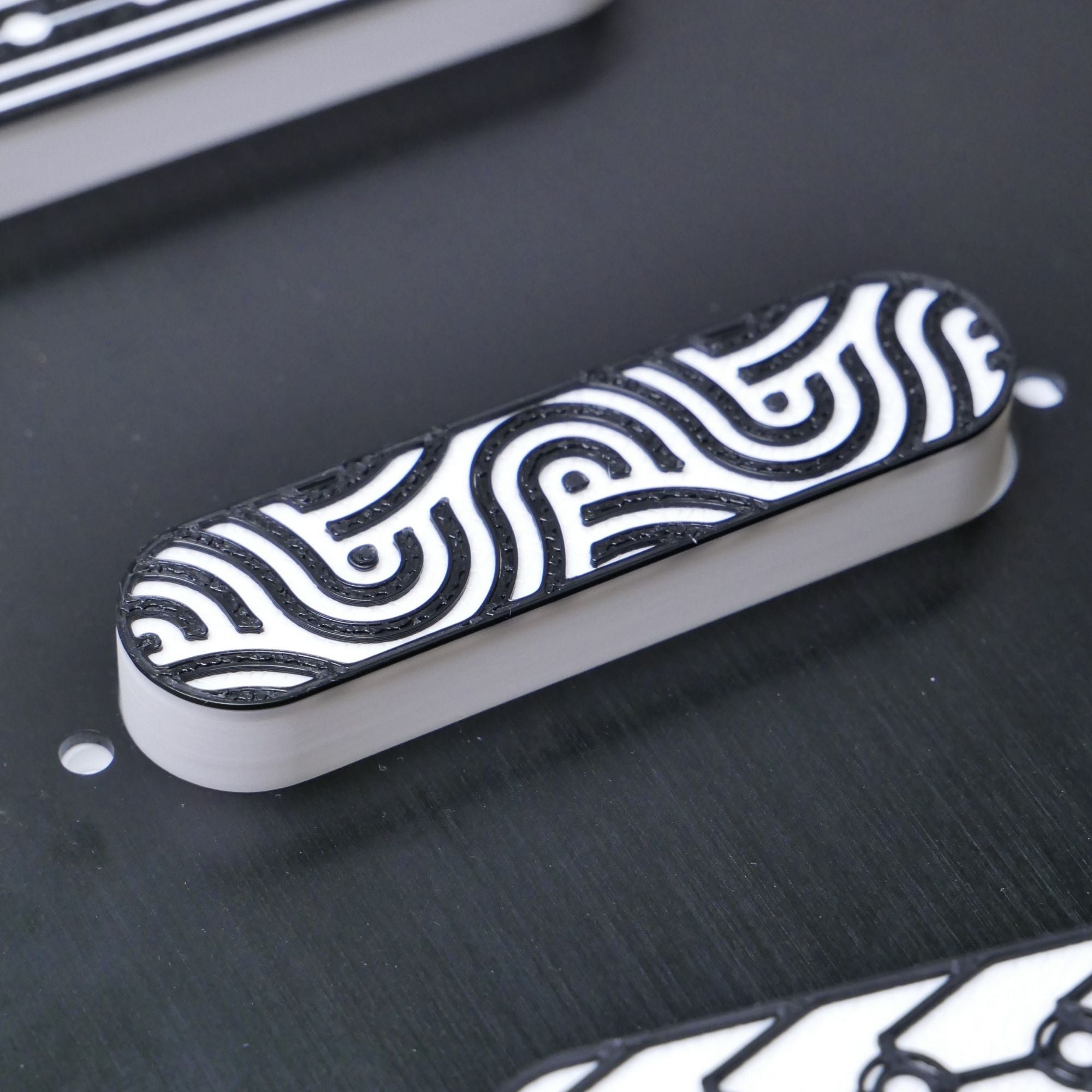 Custom Single Coil Strat Pickup Covers (No Holes) Set of 3 - White/ Black - Ploutone