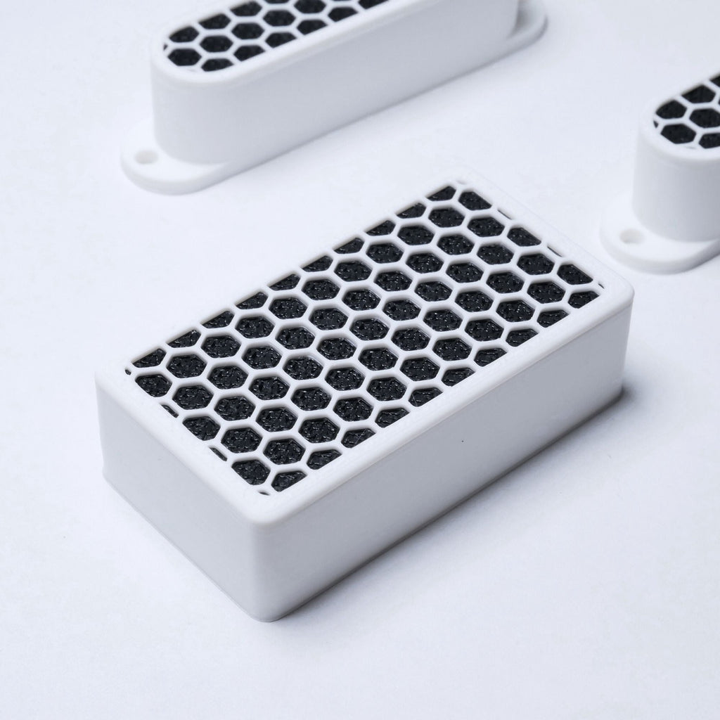 Custom HSS Pickup Cover Set (No Holes) - White & Black - Ploutone