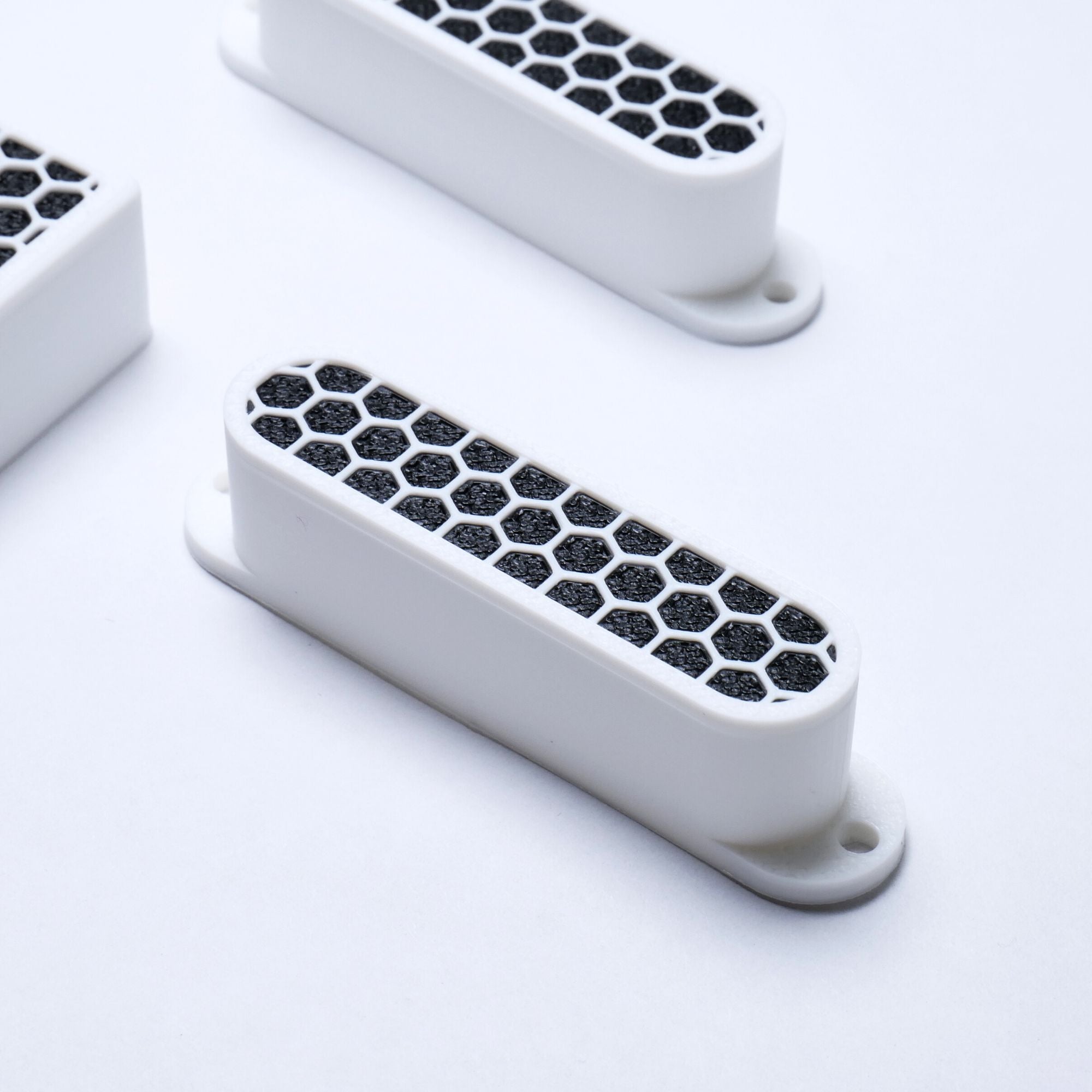 Custom HSS Pickup Cover Set (No Holes) - White & Black - Ploutone