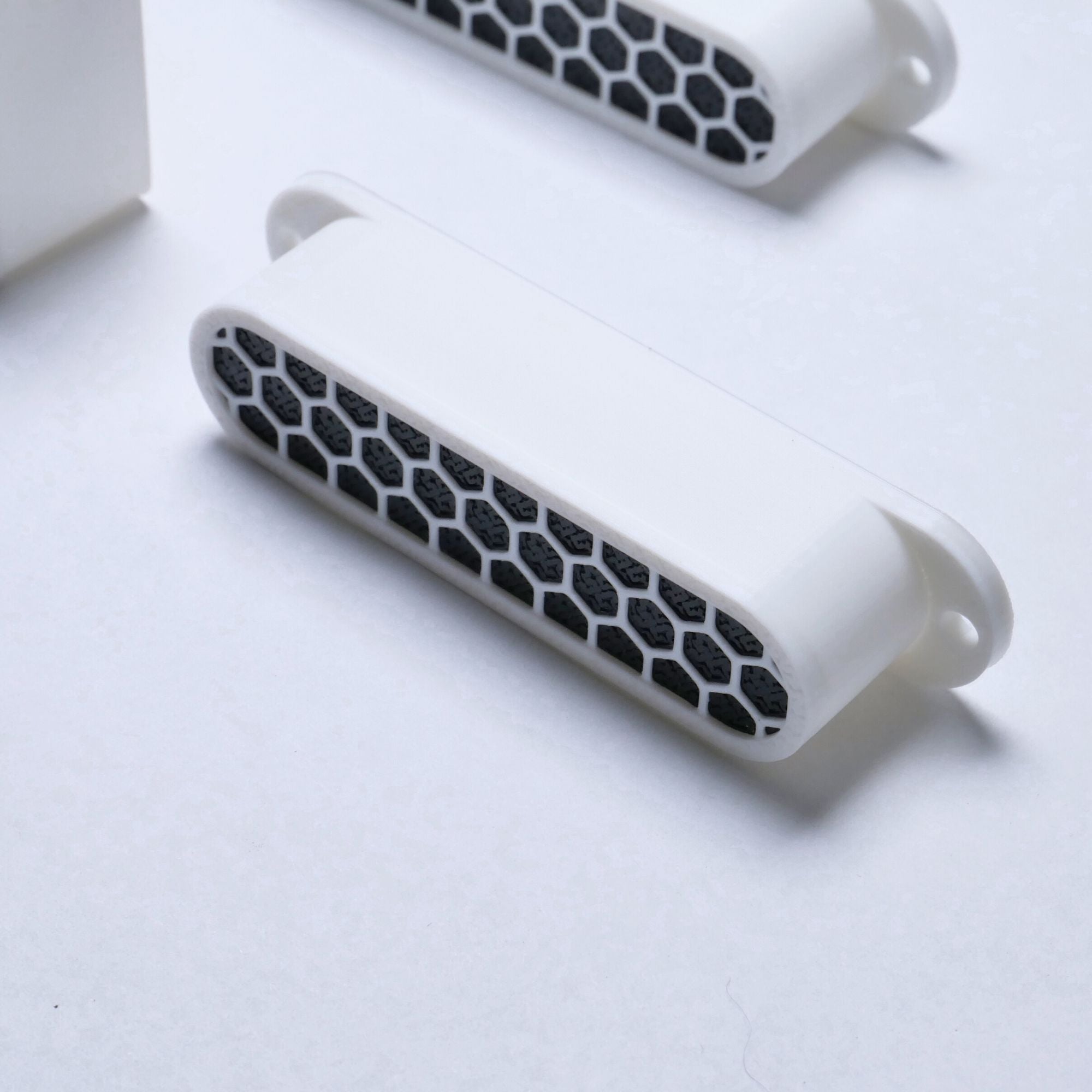 Custom HSS Pickup Cover Set (No Holes) - White & Black - Ploutone