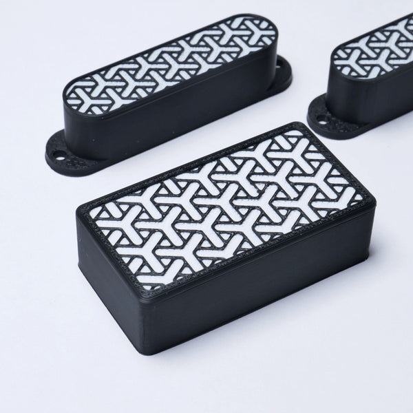Custom HSS Pickup Cover Set (No Holes) - Black & White Pickup Covers from Ploutone