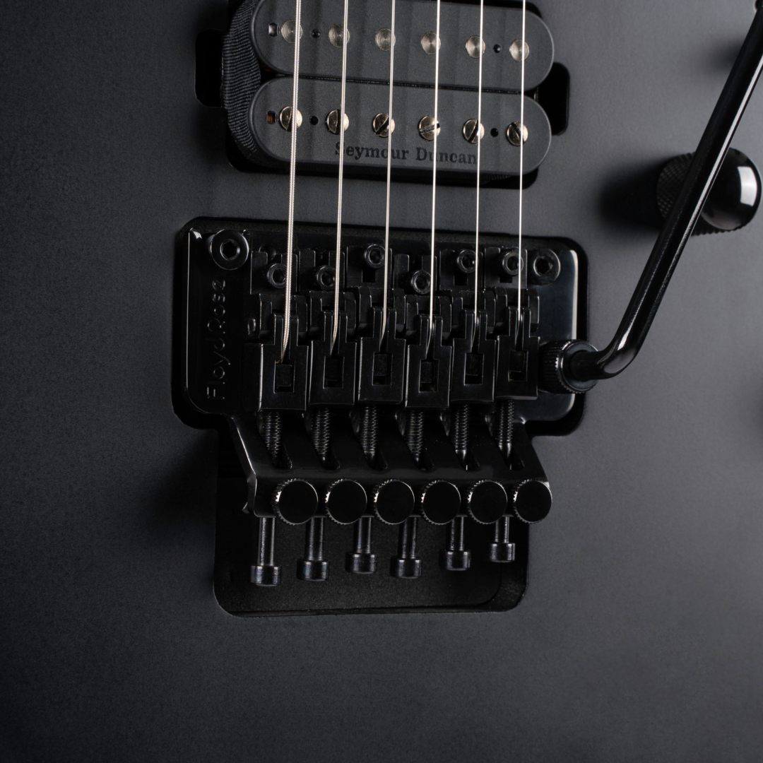 Cort X500 Menace Floyd Rose 6-String Electric Guitar - Ploutone