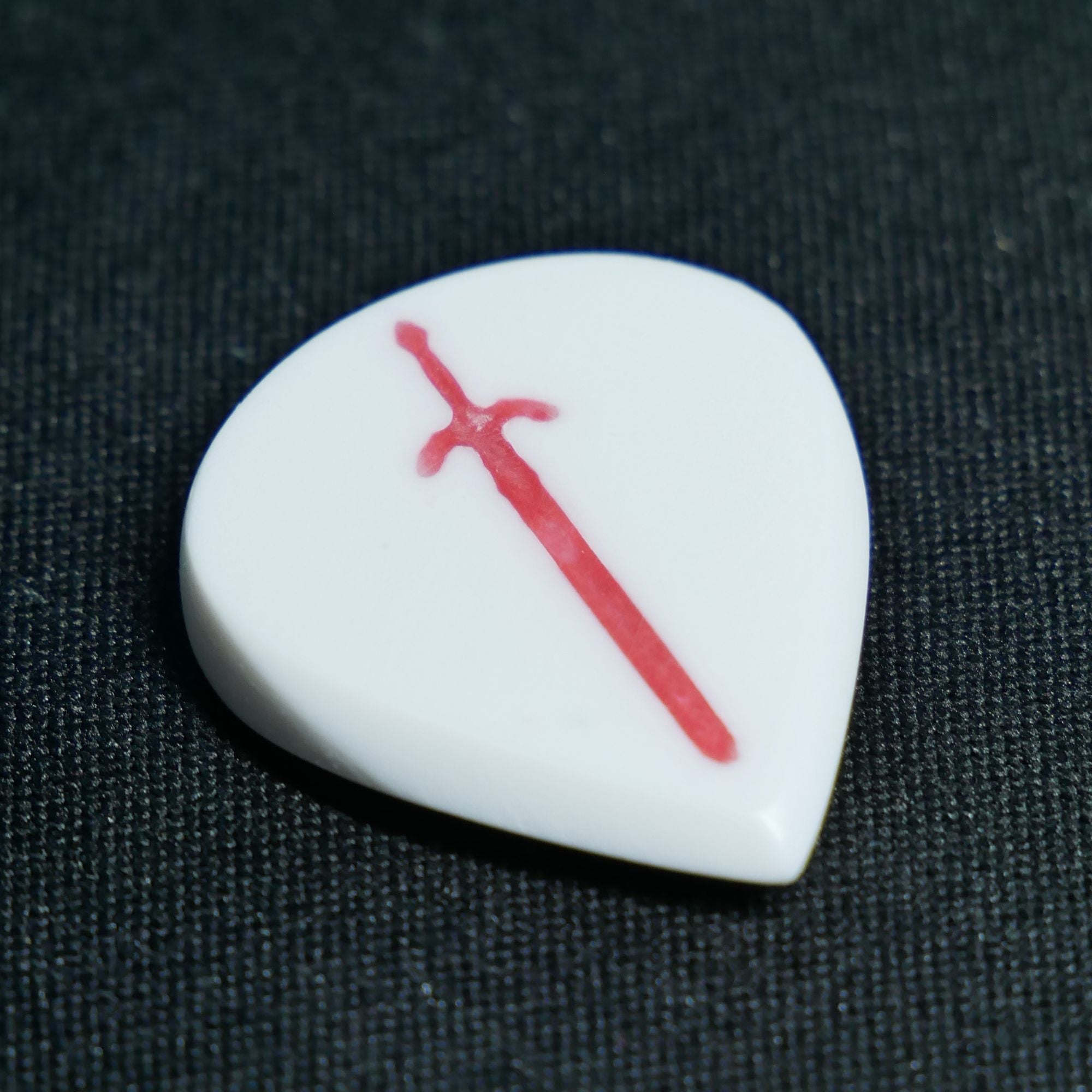 Opus Jari VALKORE™ - Red Zelda Master Sword Handmade Guitar Pick - Ploutone