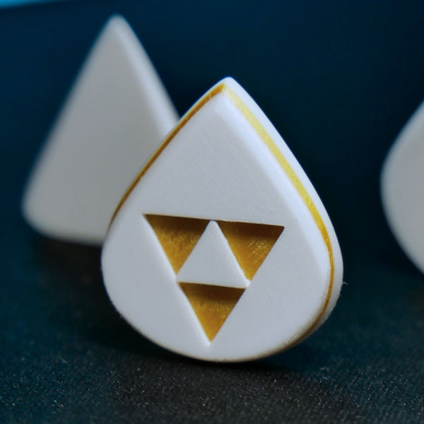 Opus Jari VALKORE™ - Gold Zelda Triforce 5mm Handmade Guitar Pick