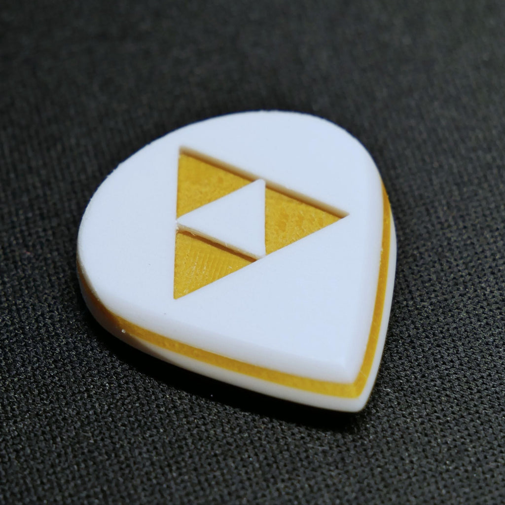 Opus Jari VALKORE™ - Gold Zelda Triforce 5mm Handmade Guitar Pick - Ploutone