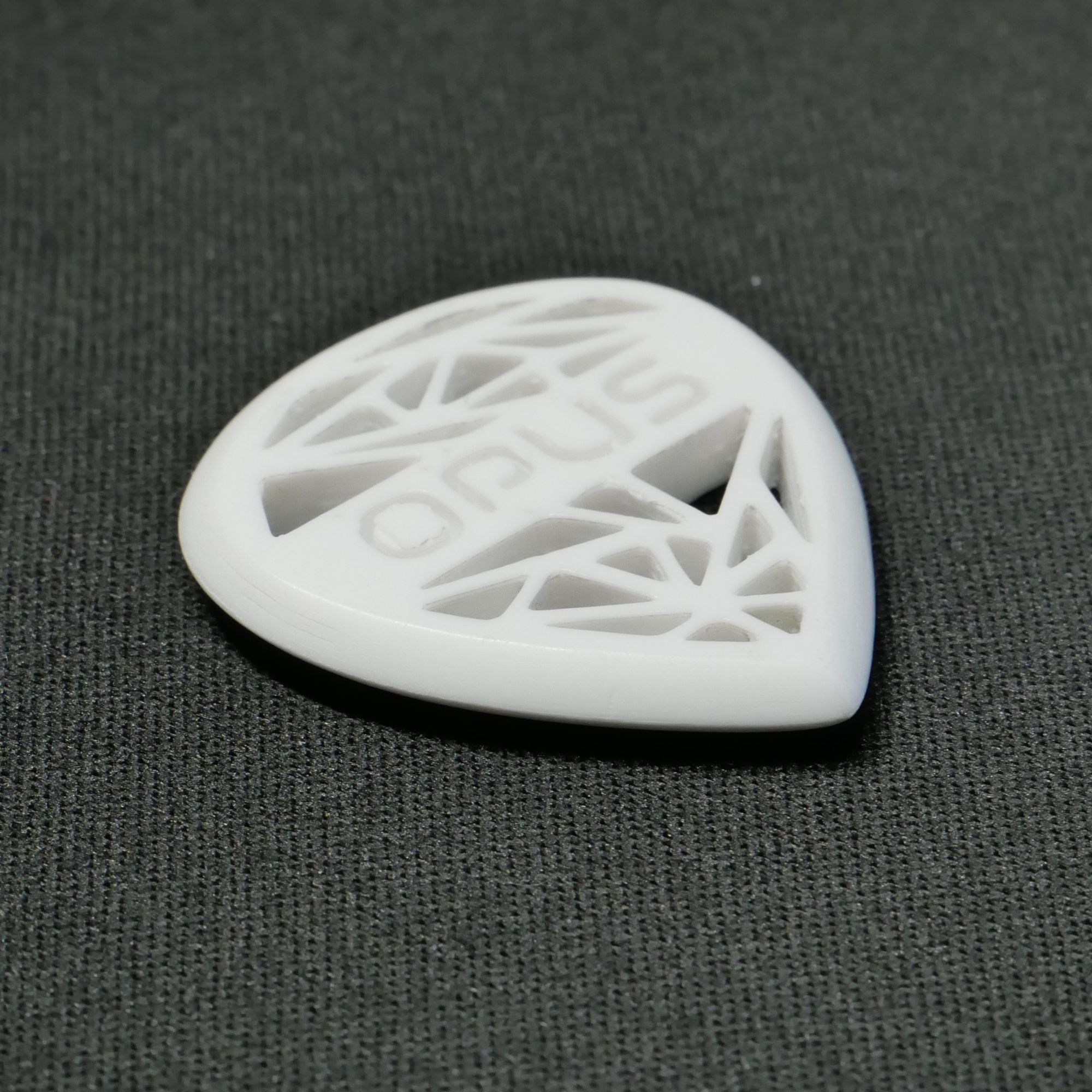 Opus Magnus VALKORE™ Handmade Guitar Pick Geometric - Ploutone