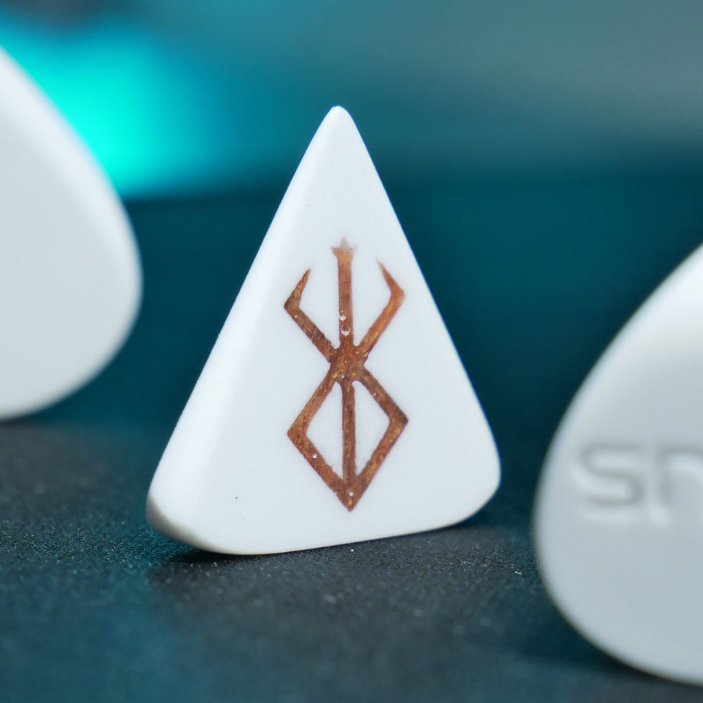 Opus Kesja VALKORE™ - Bronze Berserker 5mm Handmade Guitar Pick