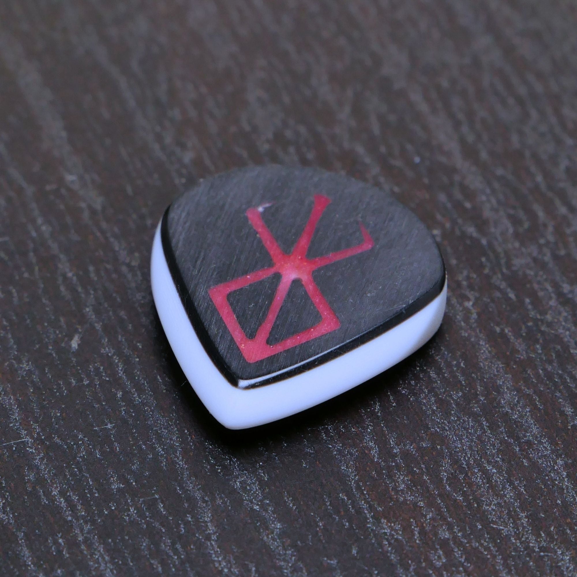 Opus Loki VALKORE™ - Red Mica and Resin Inlay Berserker Guitar Pick - Ploutone