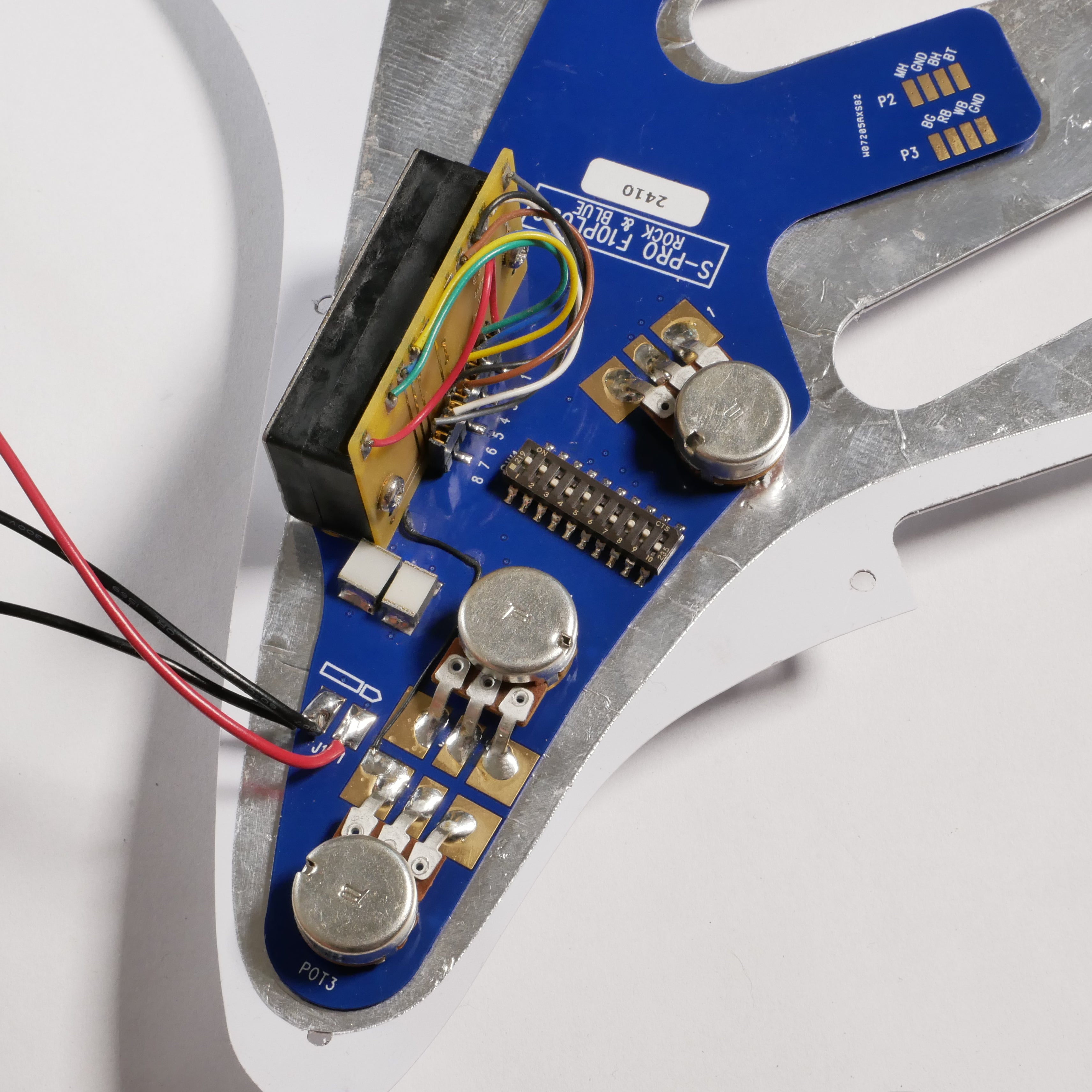S-PRO Stratocaster® Wiring Harness (SSS or HSS) - Ploutone