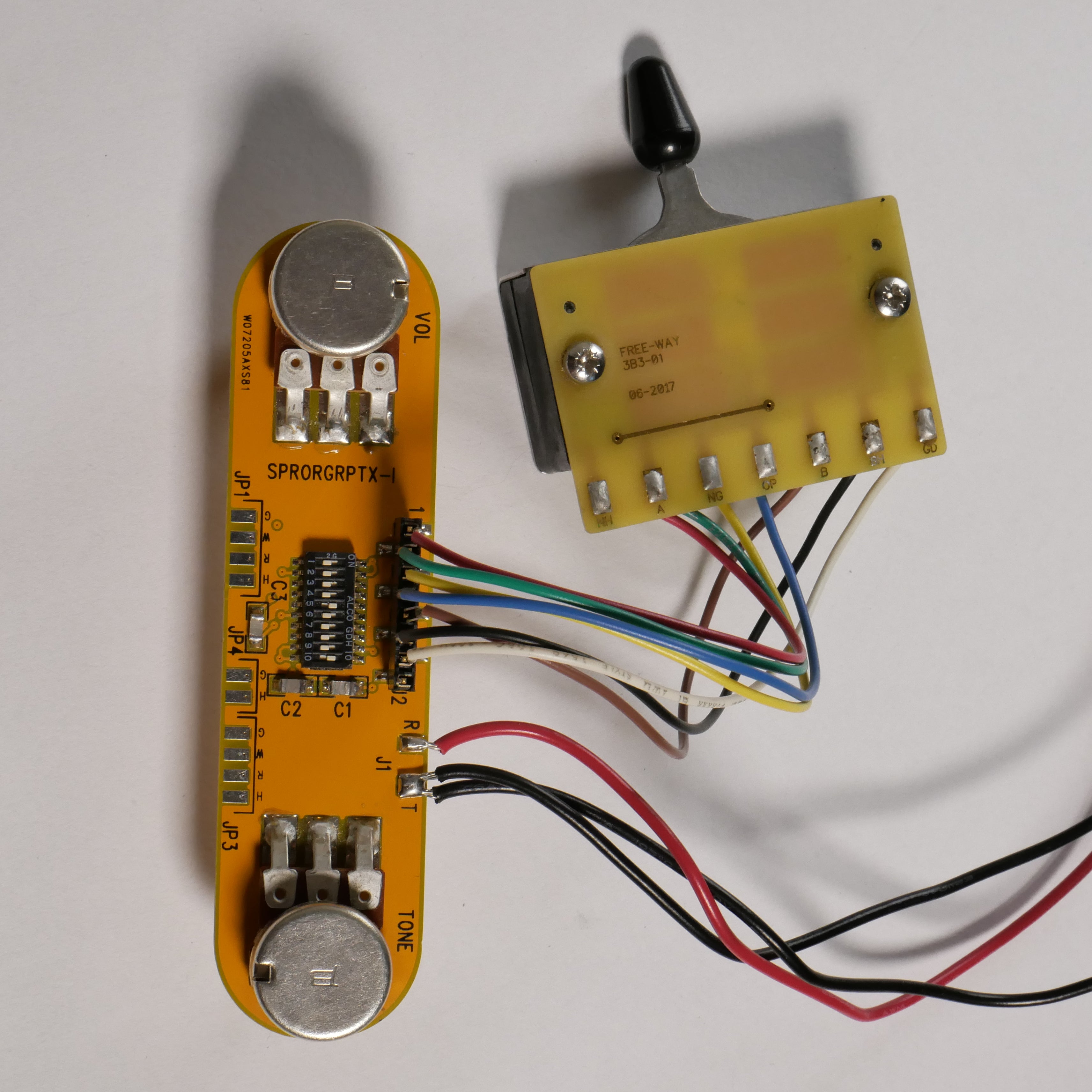 S-PRO Orange 6-Way Switching Guitar Wiring Harness (HH, SSS, SS) - Ploutone