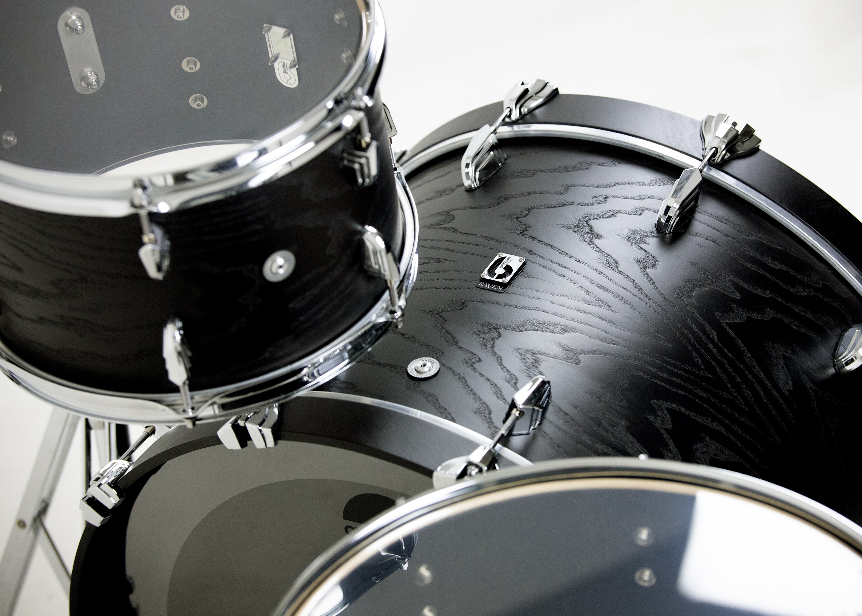 British Drum Co. Raven Series Club 22 Drum Kit - 3pc Birch Shell Pack - Black Ash Satin - Ploutone
