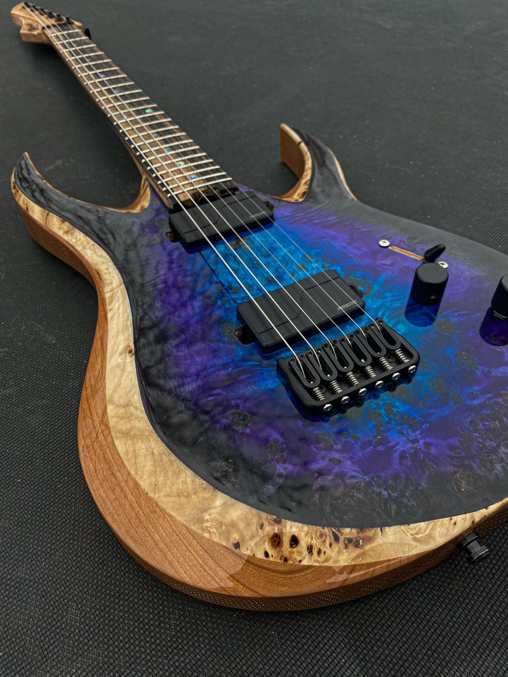Rebirth Guitar Co Apache Handmade Custom Guitar - Ploutone