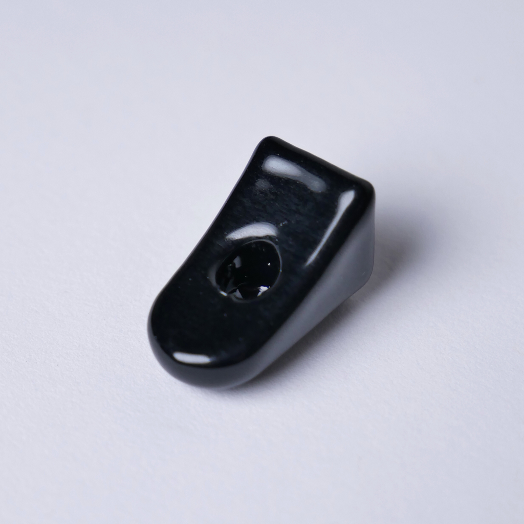 Custom Yamaha Pacifica Truss Rod Cover (Set of 2) 2x Black - Ploutone
